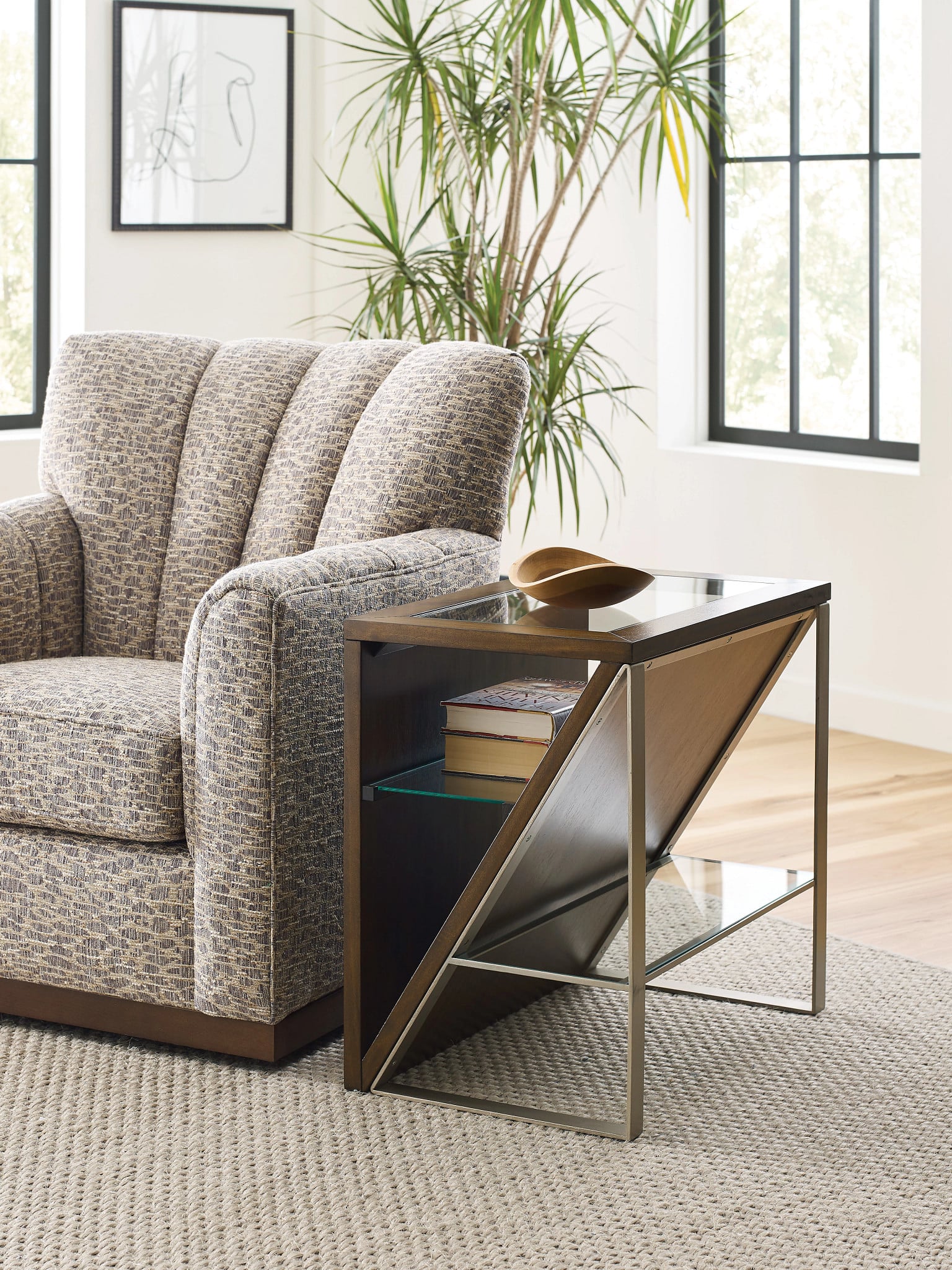 Hammary Editor LROEND210916 Contemporary Rectangular Chairside