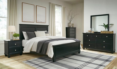 AshleyP!24 ⭐︎room306contemporary ASHLEY FURNITURE King Panel Bed With Mirrored Dresser and