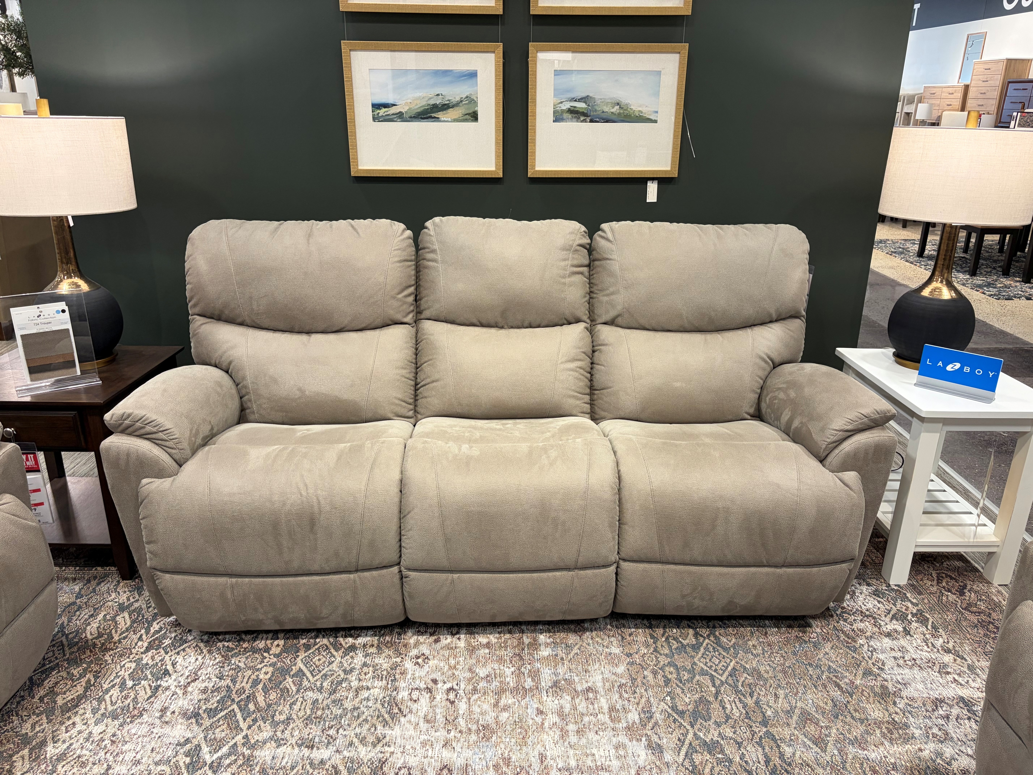 La-Z-Boy Trouper 444-724-D185553 Manual Reclining Sofa | Steger's
