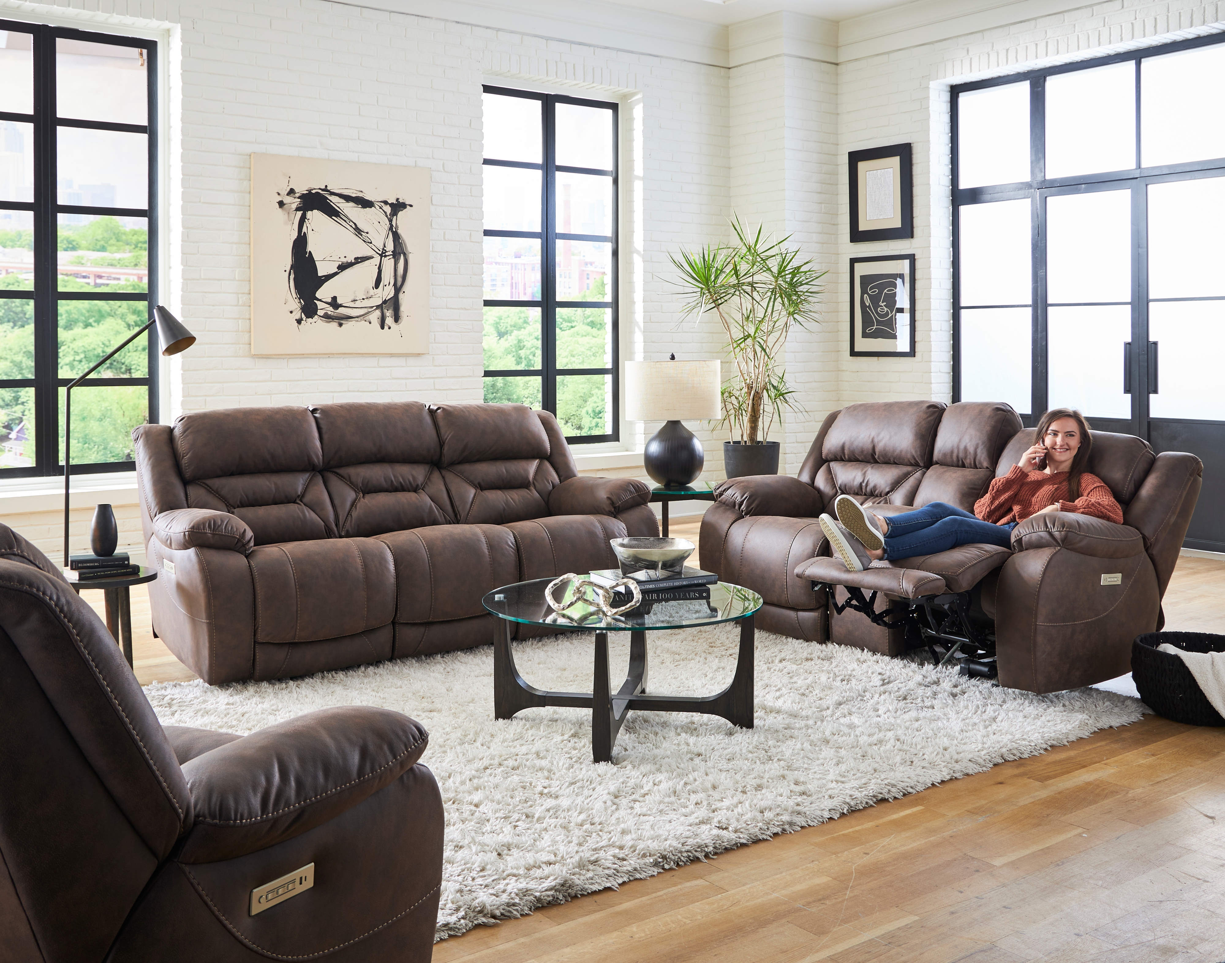 HomeStretch Skywalker 2233621P Zero-Gravity Power Sofa | Rife's