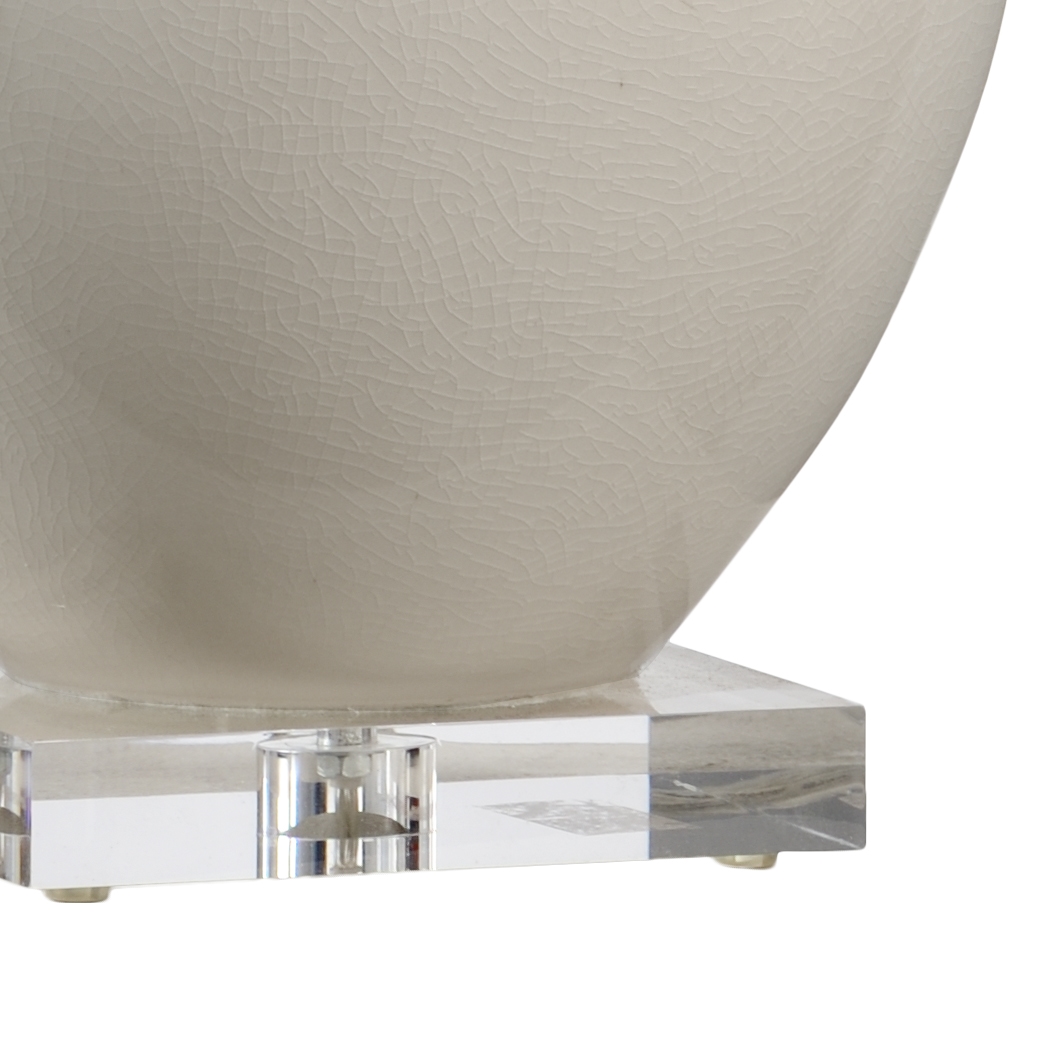 Fulton Vase Lamp - Cream