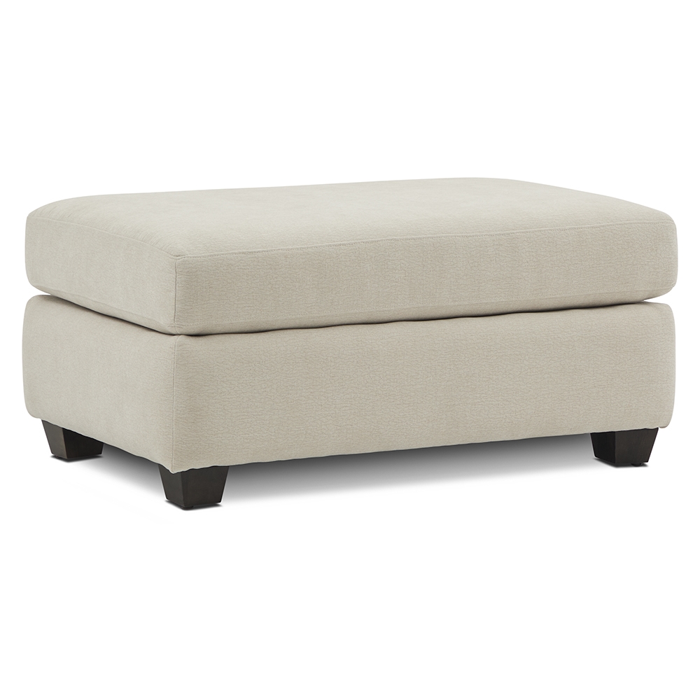 Rect. Accent Ottoman w/Tapered Block Feet