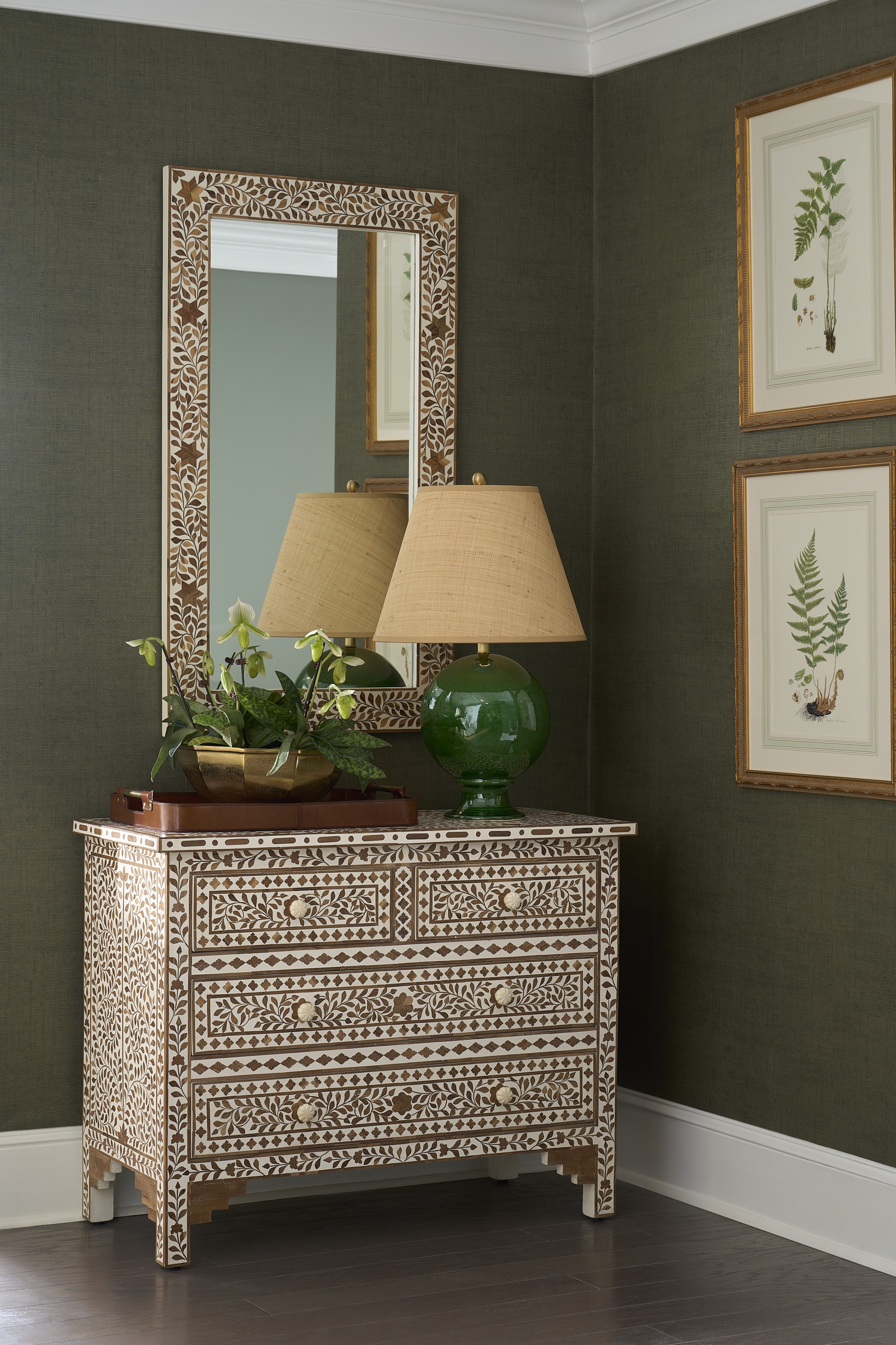 Sphere Table Lamp - Green