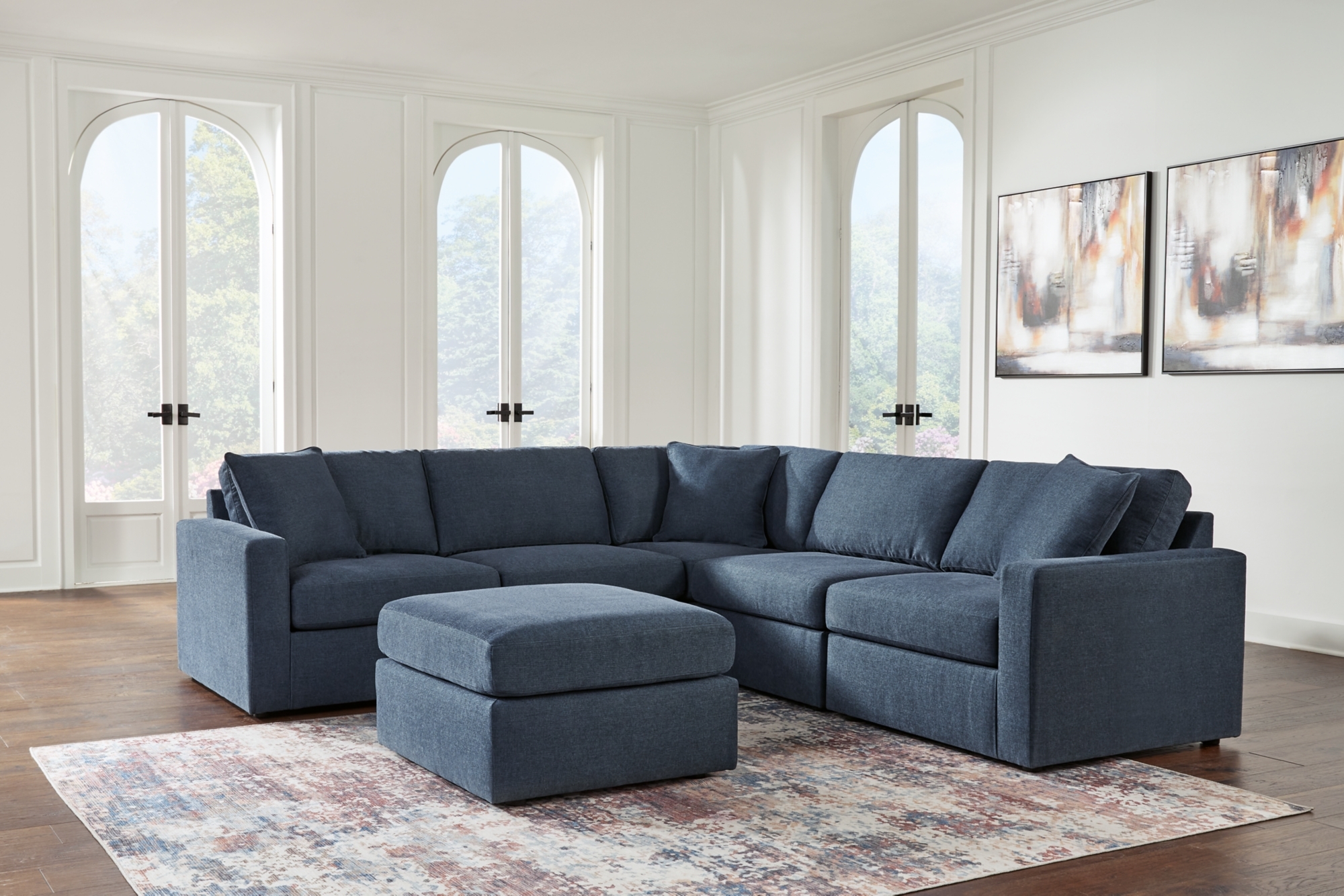 5-Piece Sectional And Ottoman