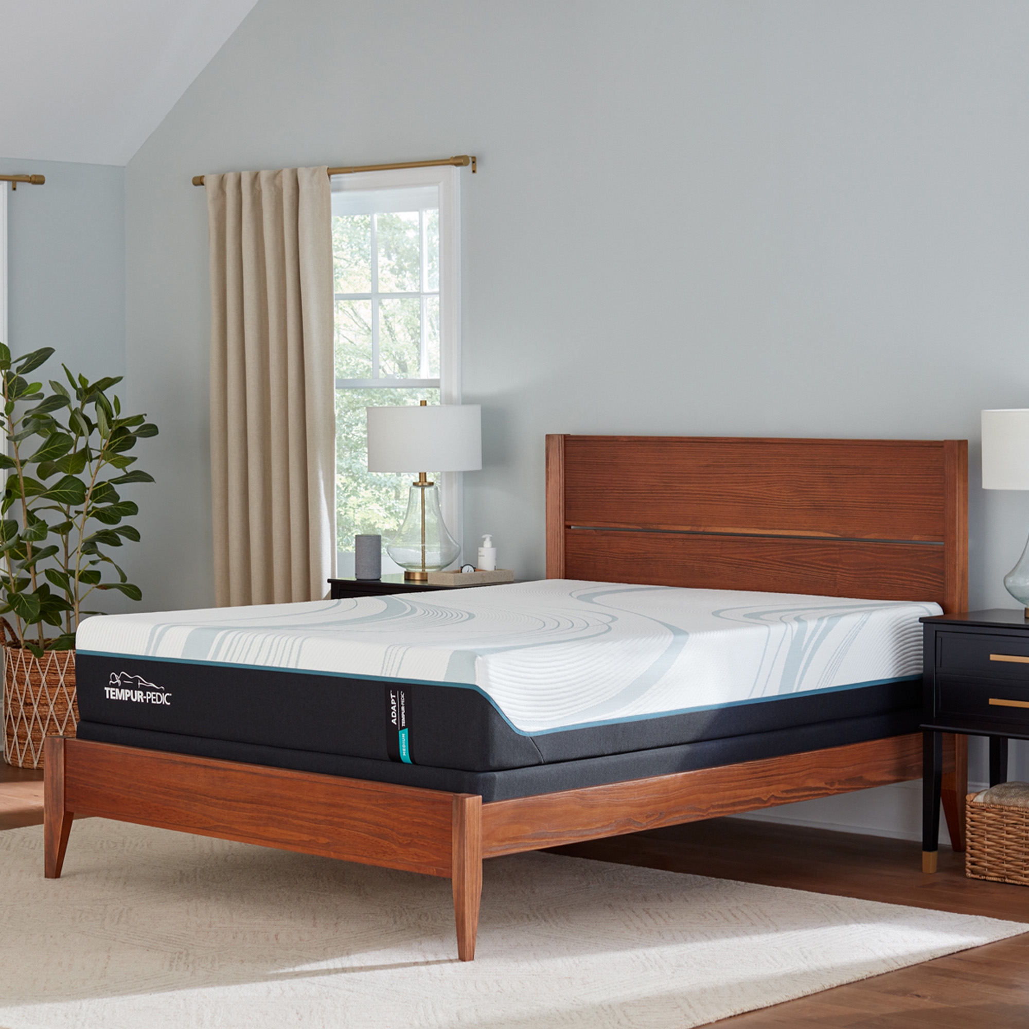TEMPUR-Adapt® Medium Queen