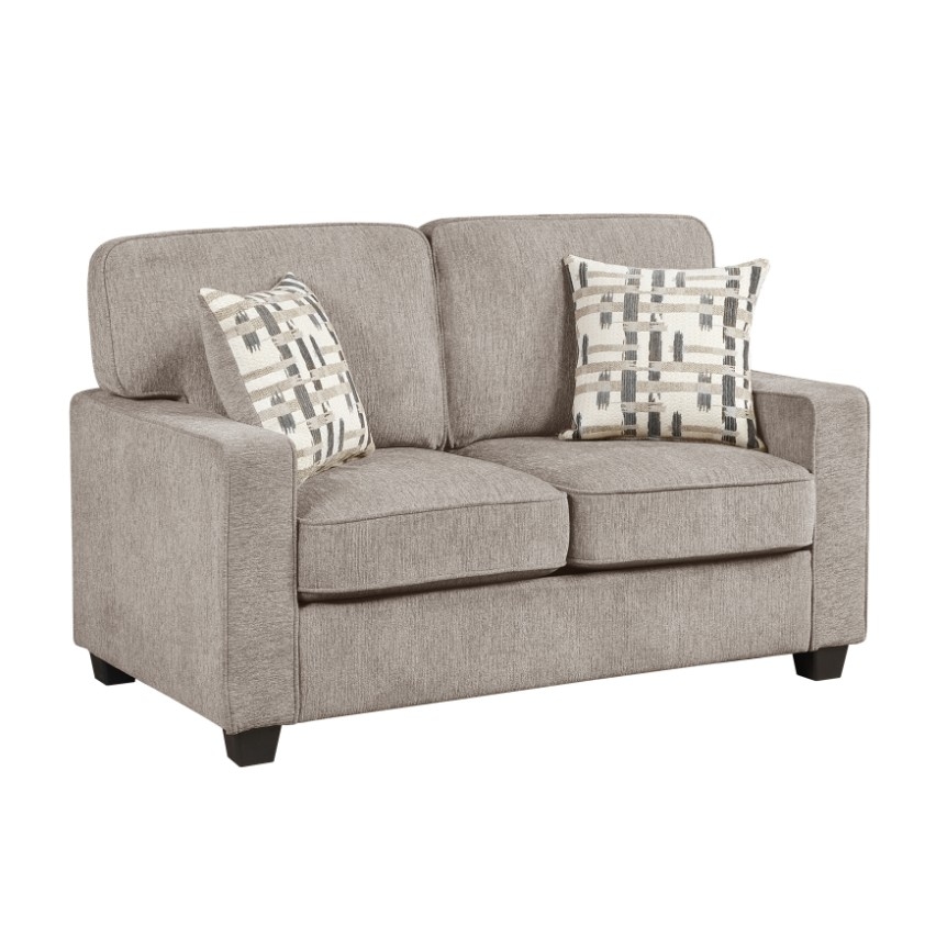 Loveseat w/Decorative Toss Pillows