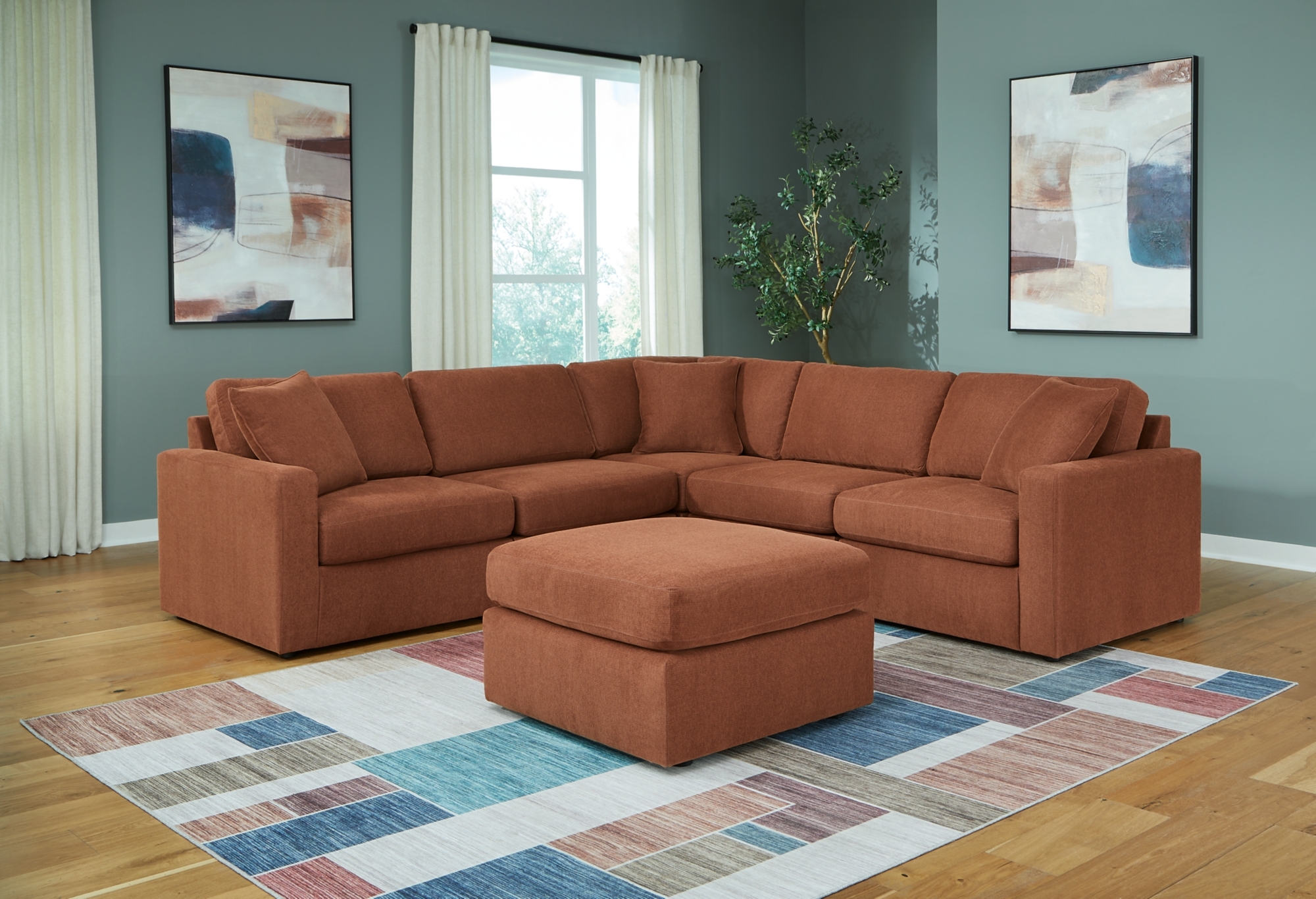 5-Piece Sectional And Ottoman