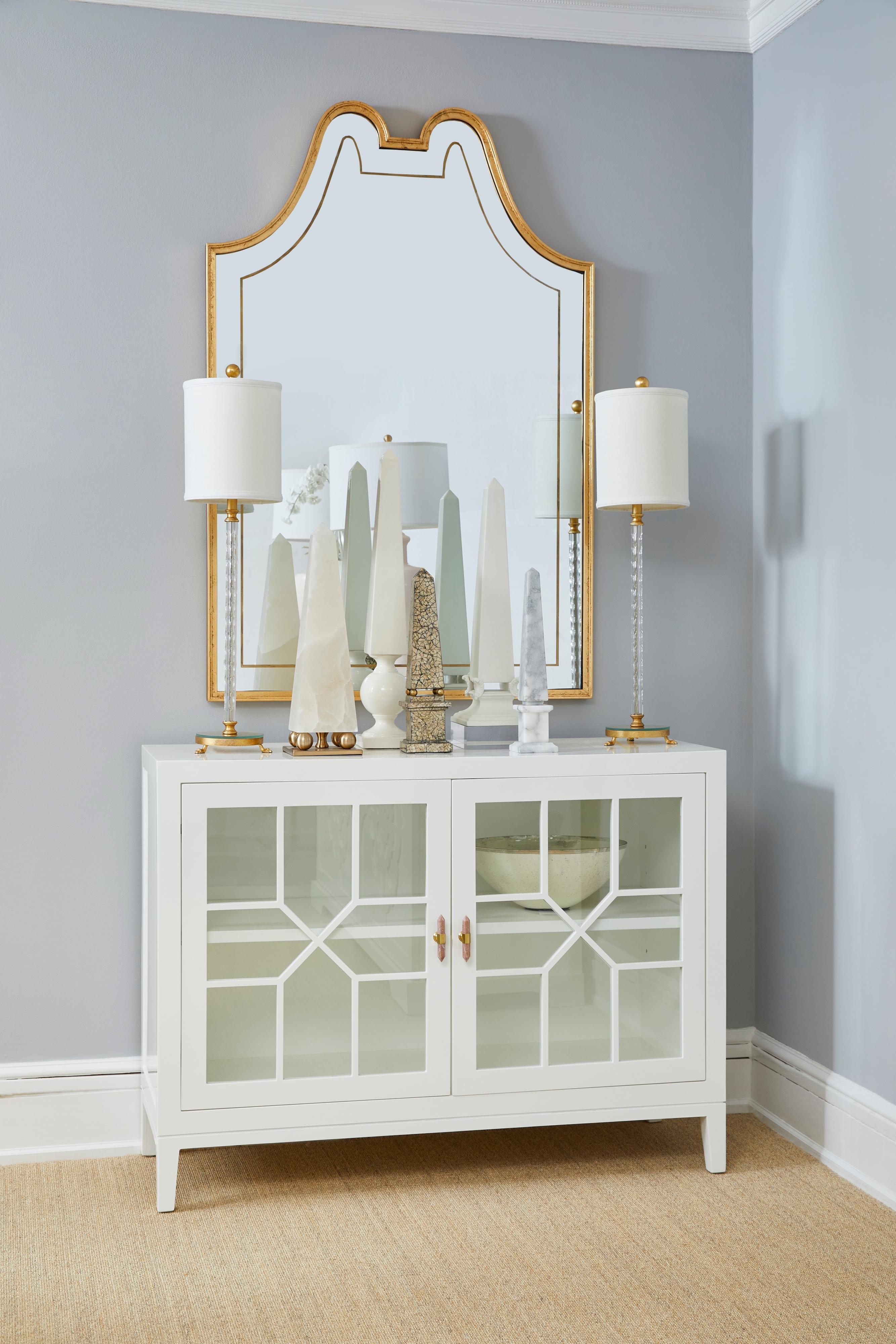 Alabaster Obelisk - Gray (Med)