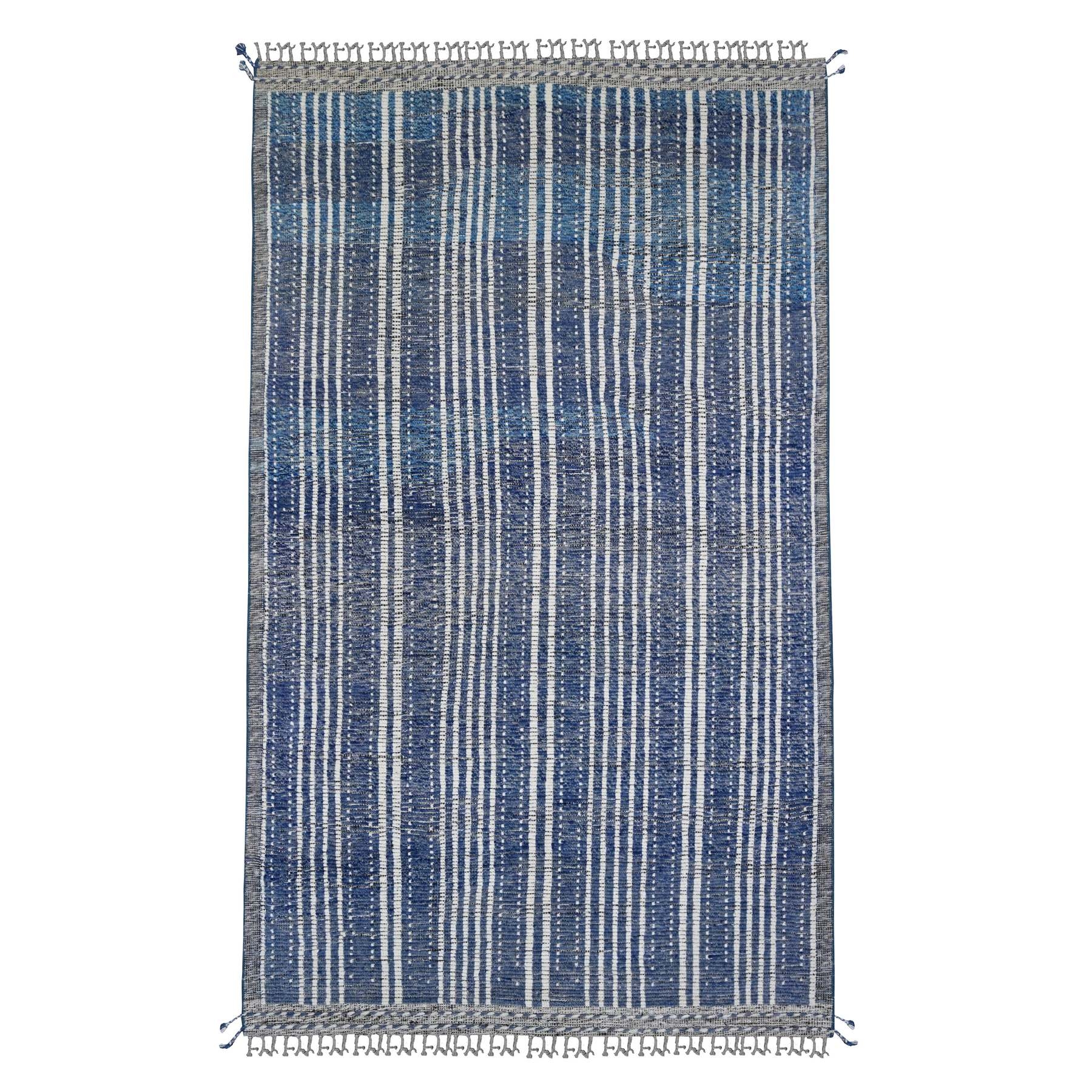 7X10 Rug