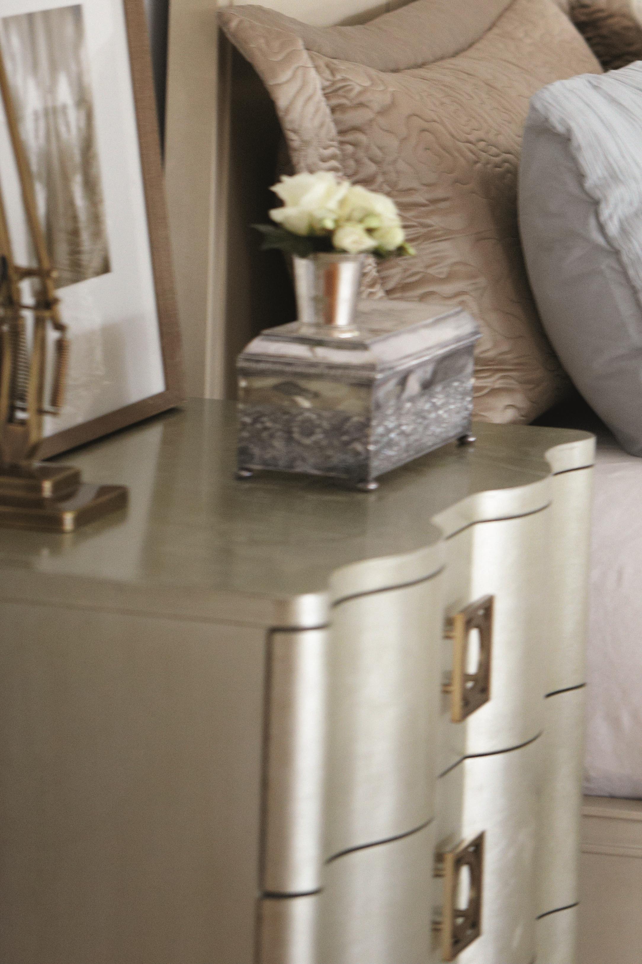 Bernhardt salon rectangular console table with decorative shaped ...