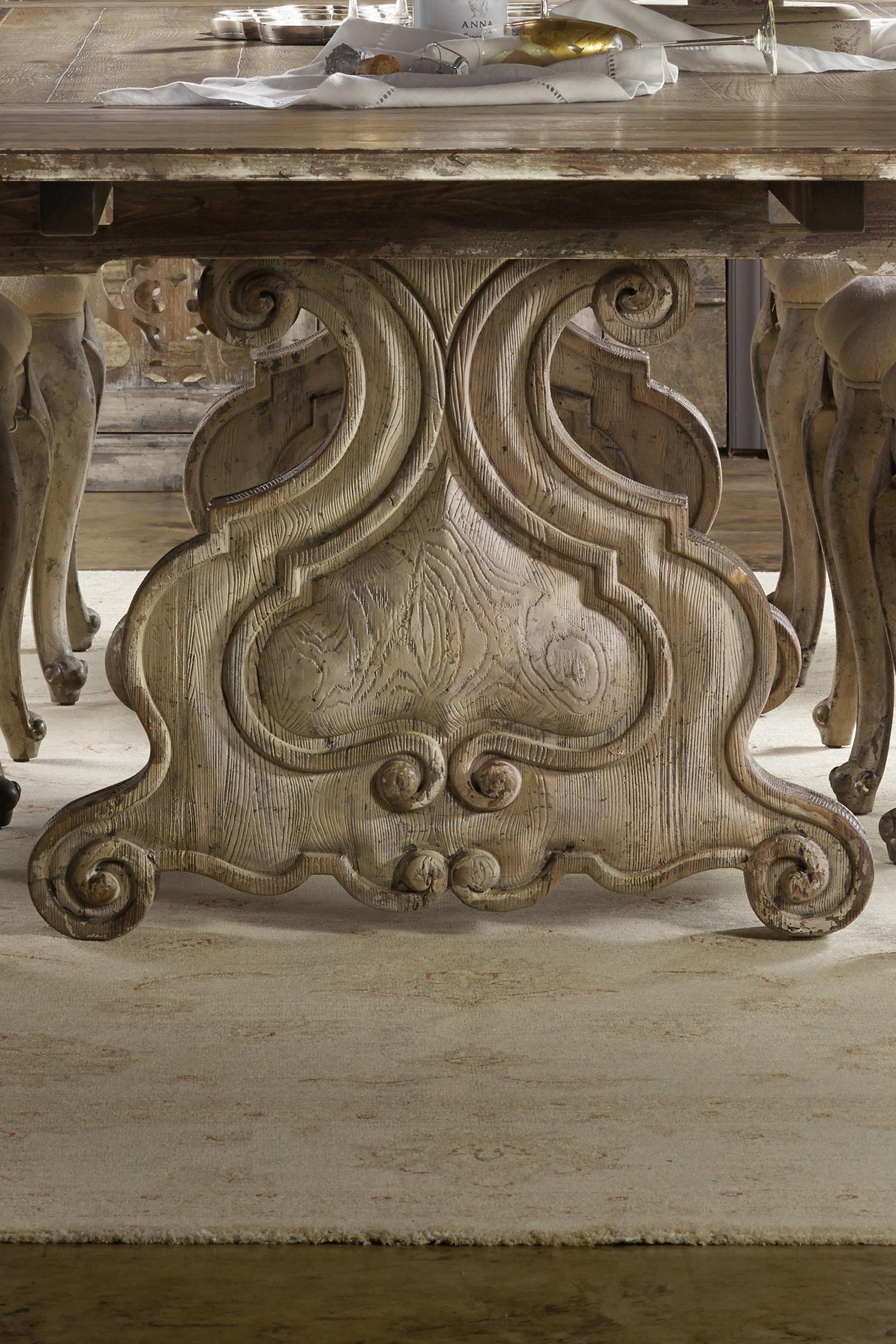 Harp-Shaped Pedestals Showcase Classic Design Elements