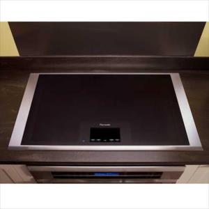 Thermador 36 Masterpiece Series Freedom Induction Range The Freedom Induction Cooktop Delivers 63 More Usable Surface Area Than Compeion With 48 Coils Measuring 3 Each Offering Largest Cooking