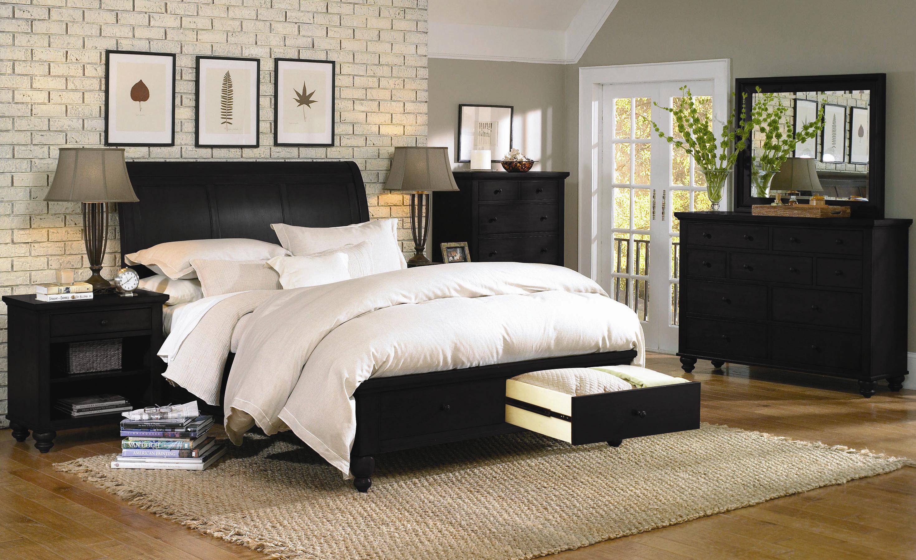 Agreeable King Size Sleigh Bed With Storage Drawers