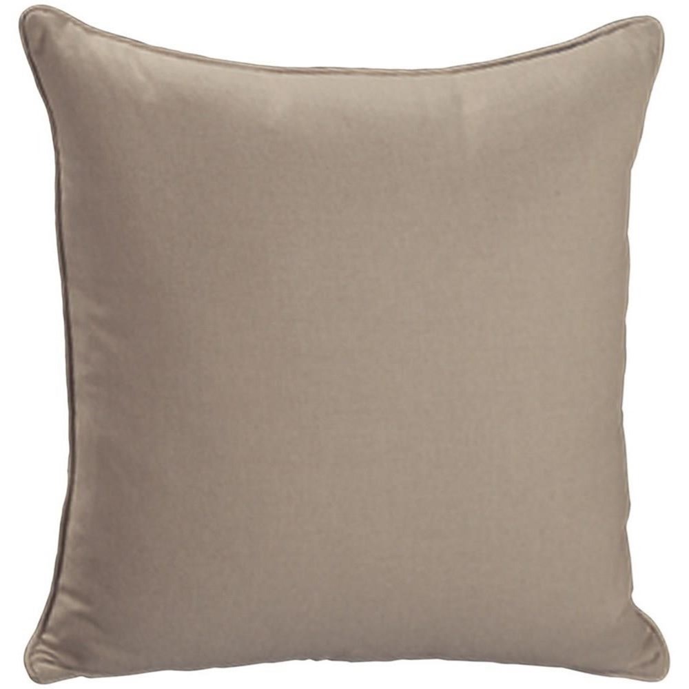24 decorative pillows
