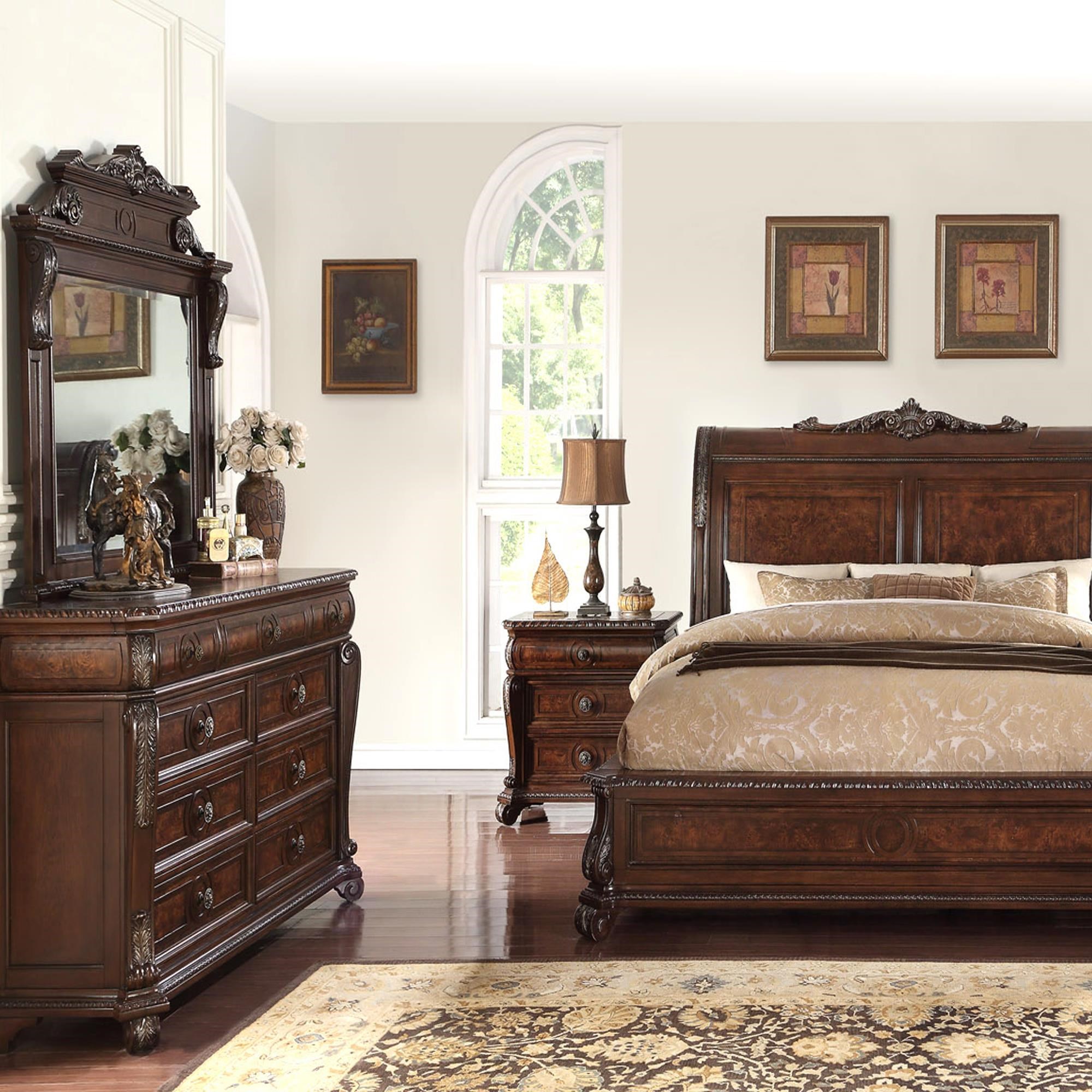 Home Insights Vintage King 5 Piece Bedroom Group | Royal ...