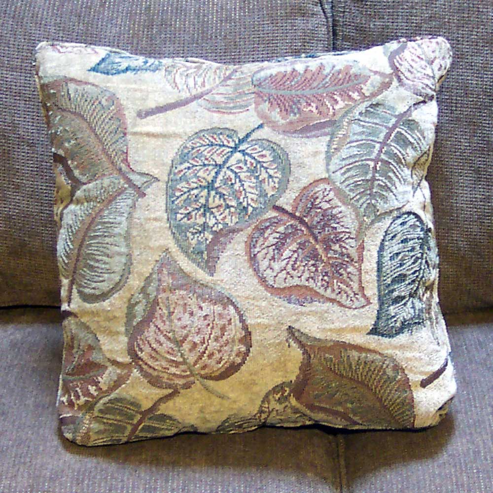 King Hickory Great Rooms 9500 88" Loose Pillow Back Sofa Story & Lee