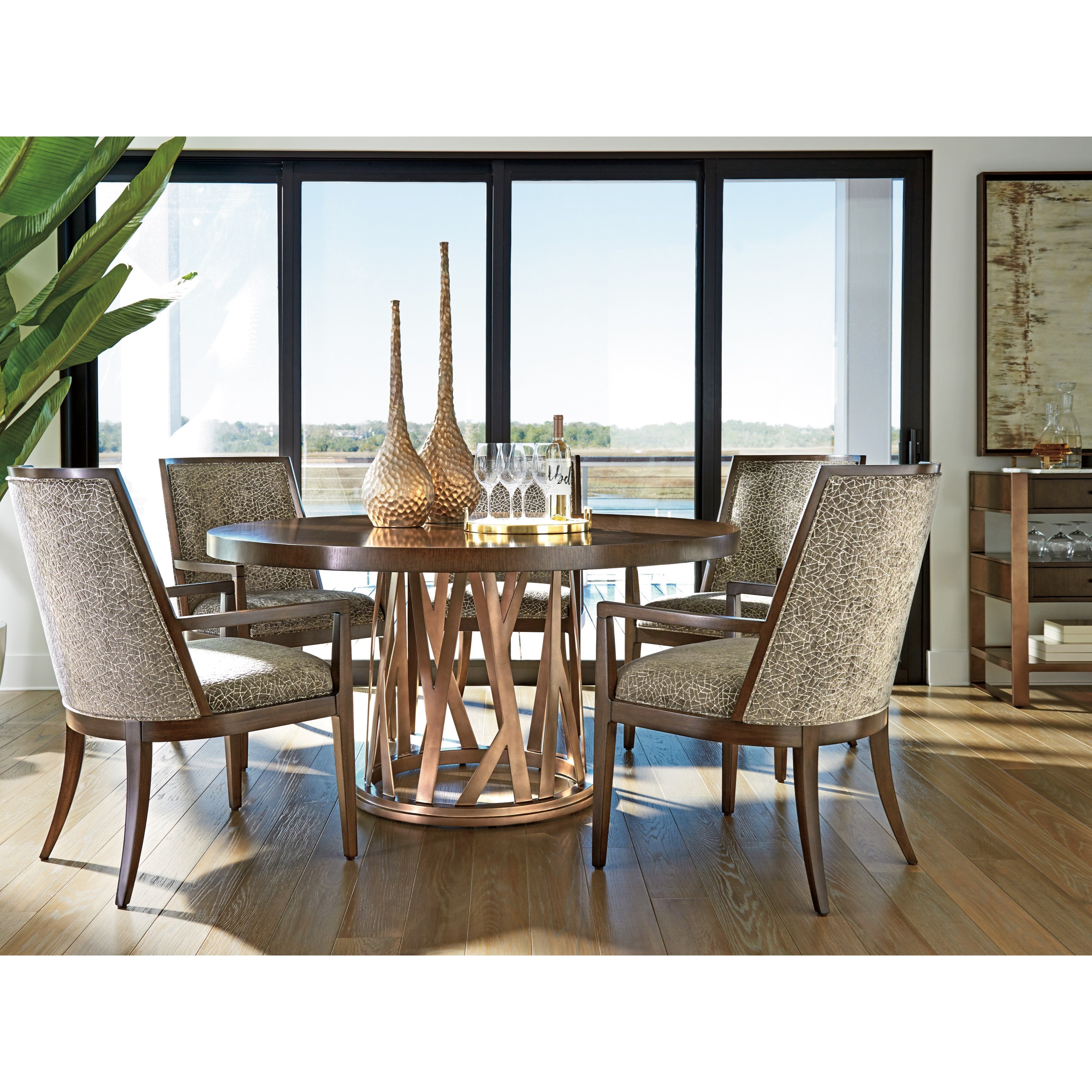 Lexington Zavala 790875C Horizons Round Dining Table Baer's