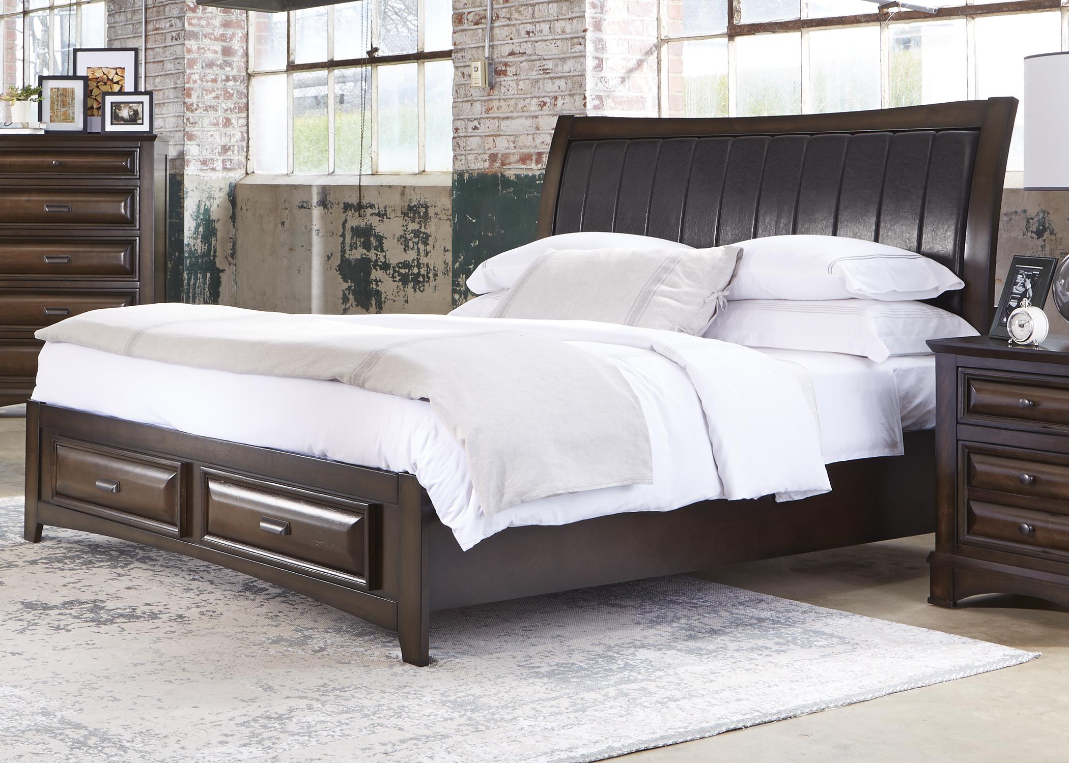 Knollwood Canopy Bed Set Knollwood Canopy Bed Set