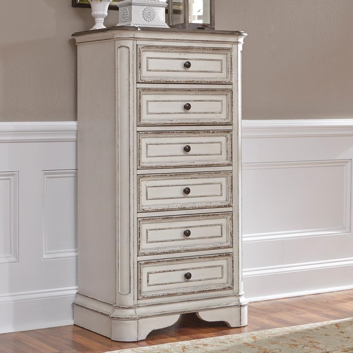 Liberty Furniture Magnolia Manor 6 Drawer Chest With Felt Liberty Furniture Magnolia Manor 6 Drawer Chest With Felt Lined Top