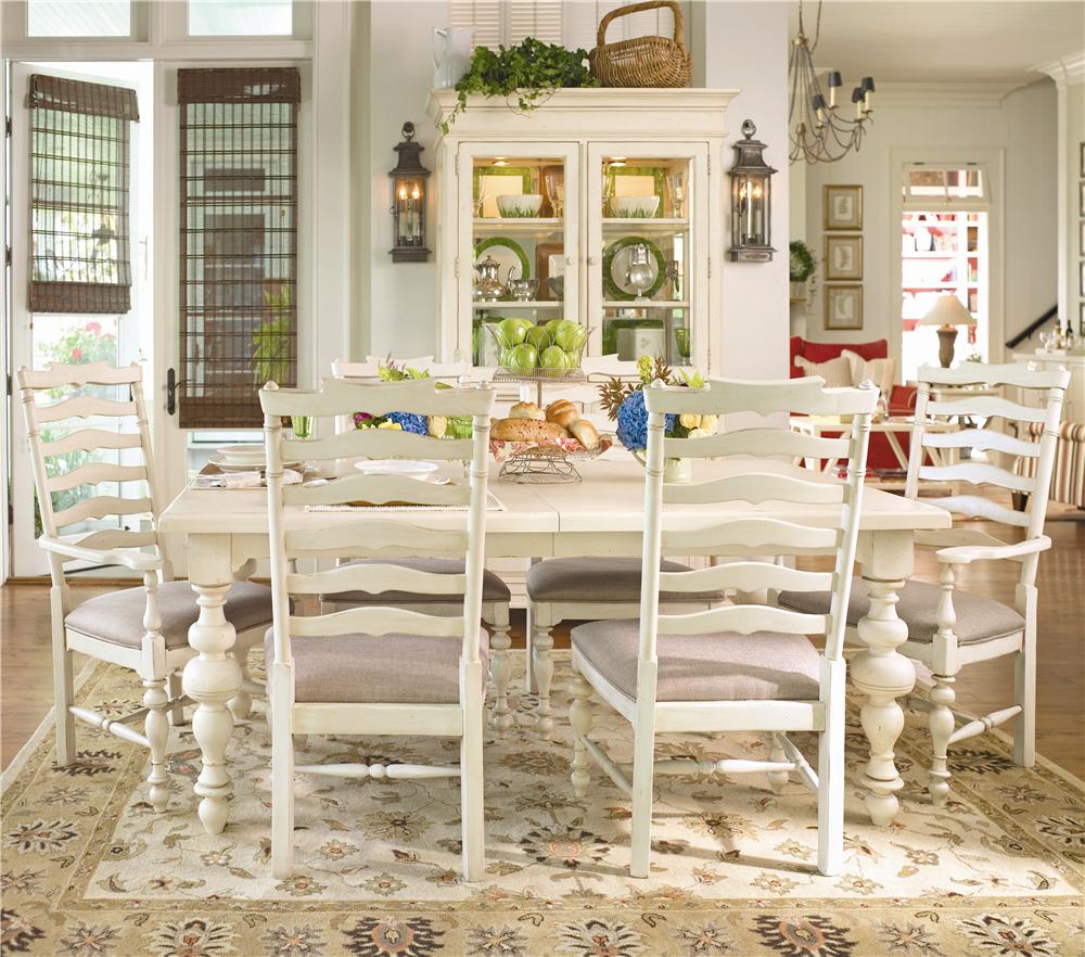 Paula Deen by Universal Home 996635RTA Mike's Dining Arm Chair with