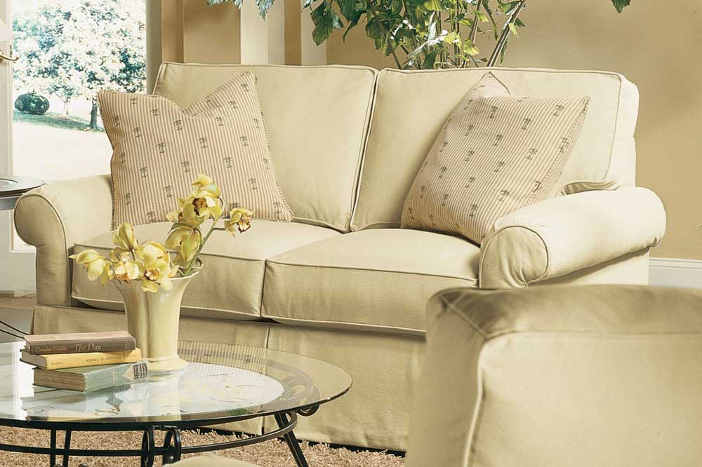 Rowe Hermitage Upholstered Two Seat Loveseat Ahfa Love Hermitage Upholstered Two Seat Loveseat By Rowe