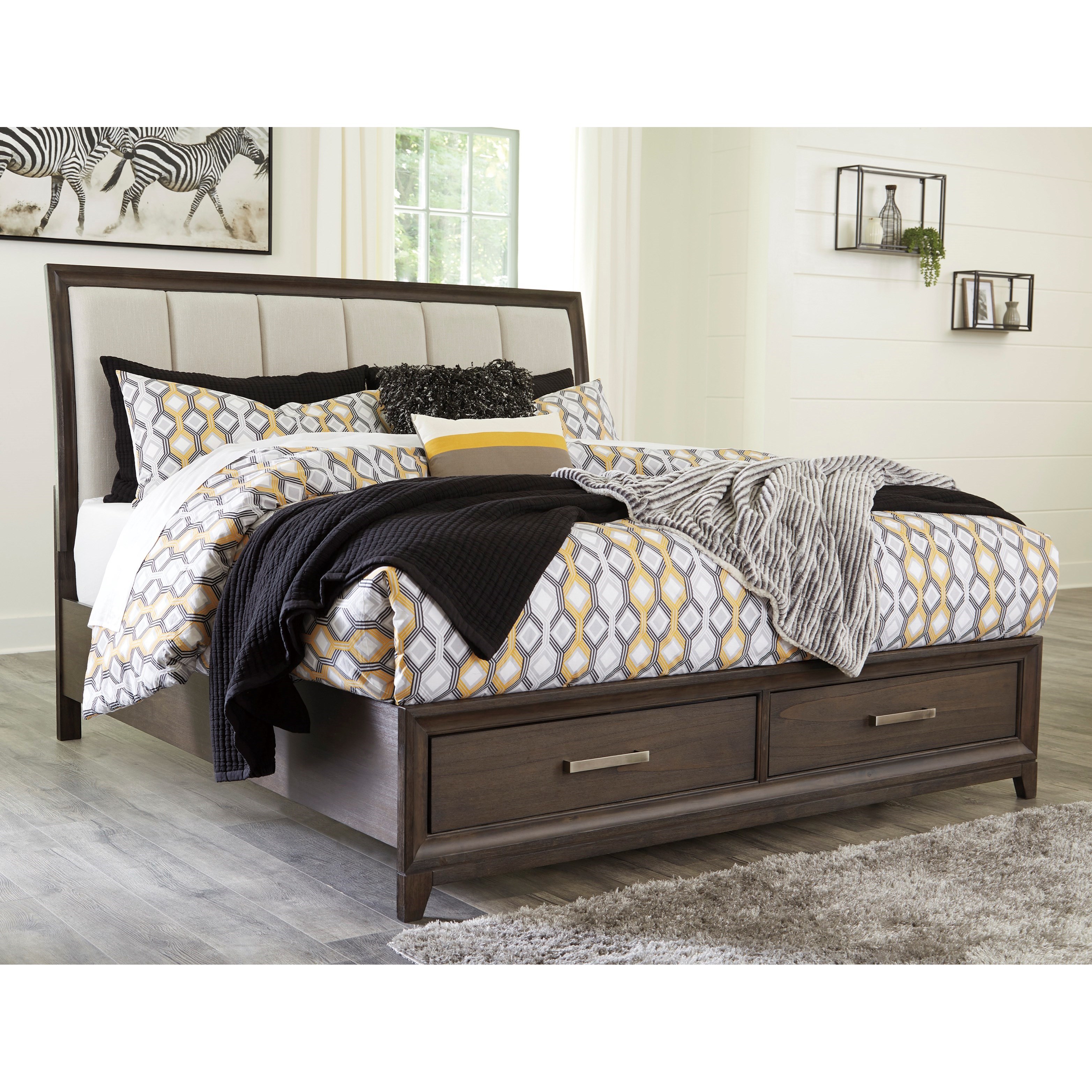 Signature Design by Ashley Brueban Contemporary King ...