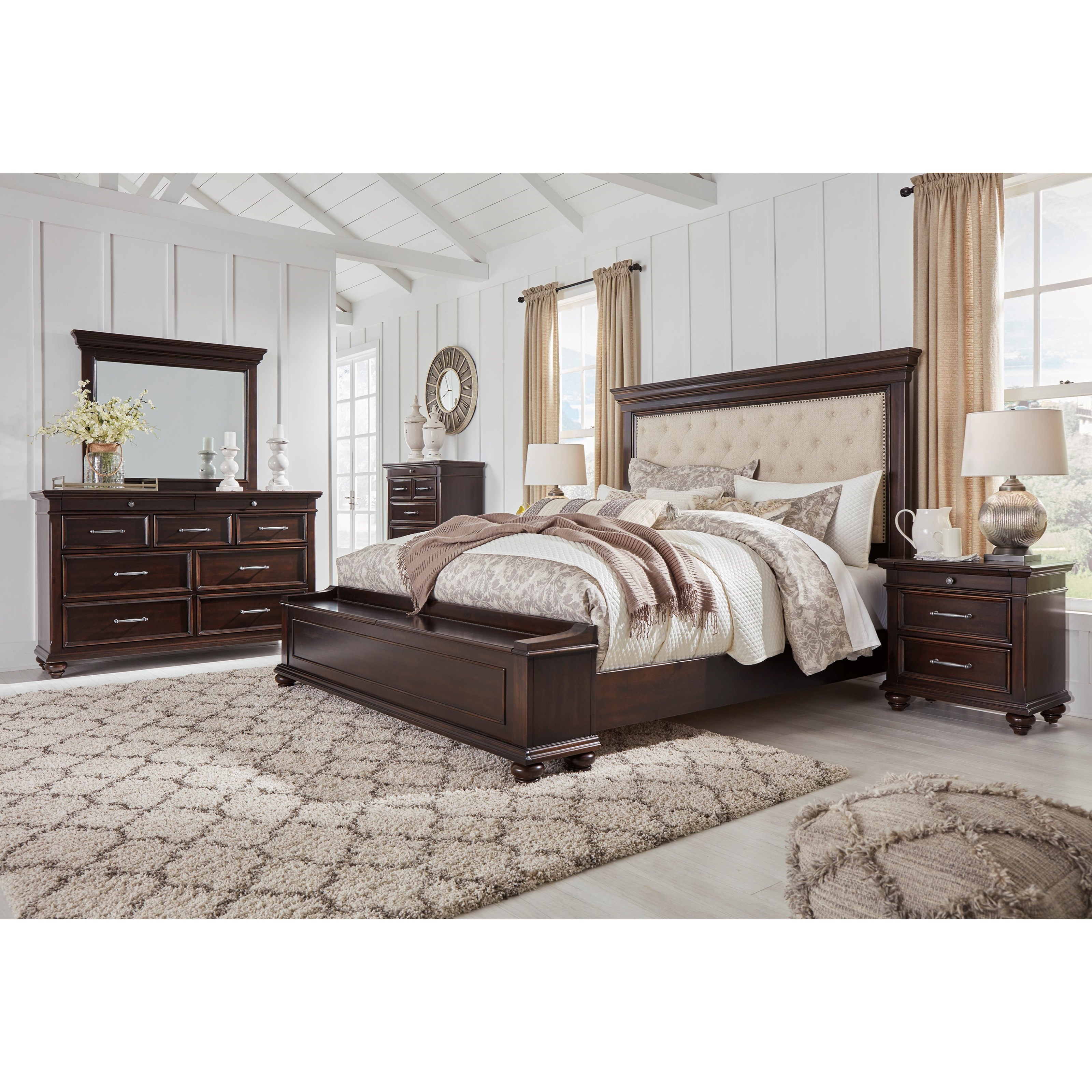 Ashley Signature Design Brynhurst Queen Bedroom Group ...