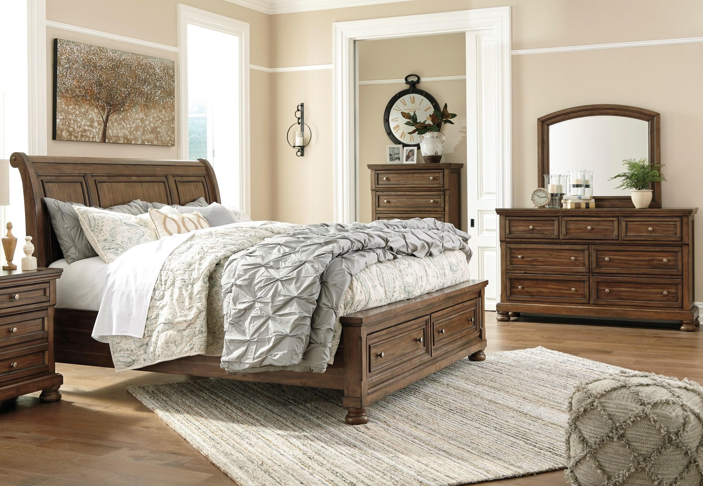 Signature Design by Ashley Flynnter King 5 Piece Bedroom ...