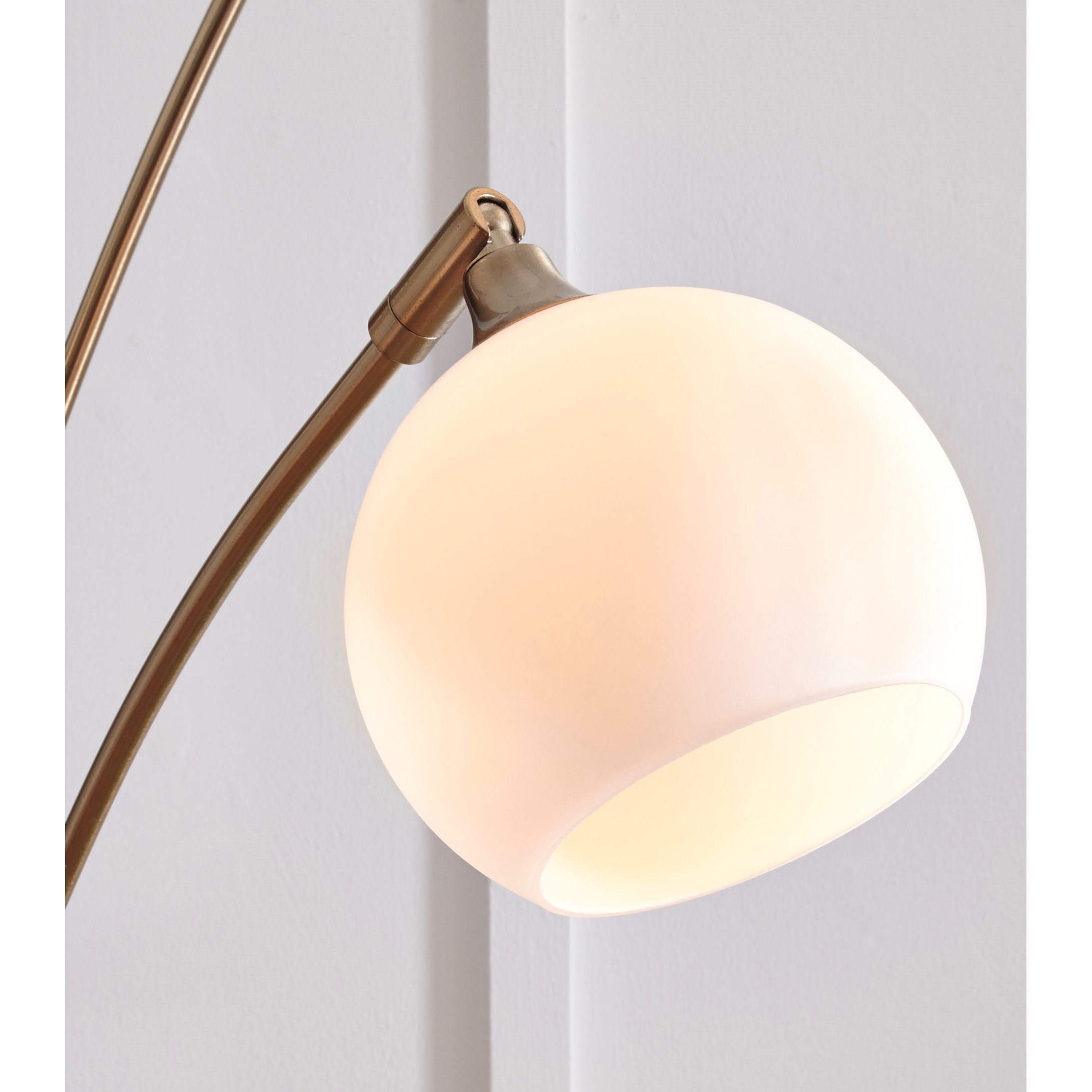 Signature Design by Ashley Lamps - Contemporary Taliya ...