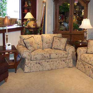 Sklar Peppler Silver 66 Inch Love Seat Sklar Peppler Silver 66 Inch Love Seat