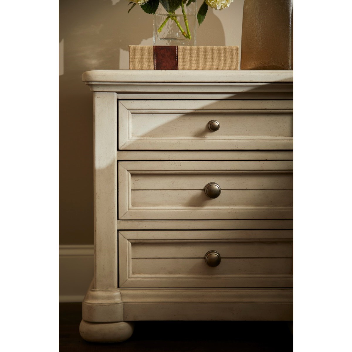 Trisha Yearwood Home Collection by Klaussner Nashville ...