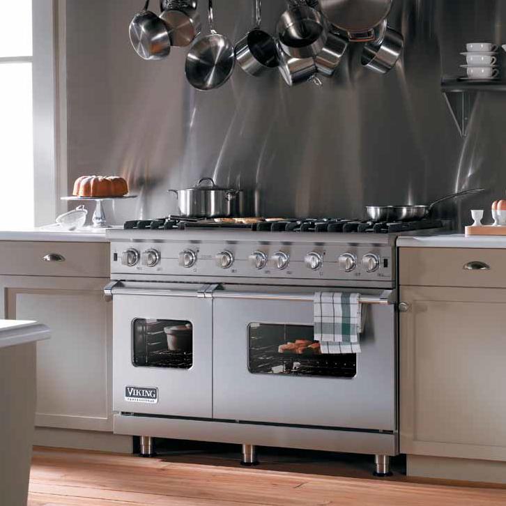 Viking 48" Freestanding Natural Gas Range with 6 Custom Sealed Burners