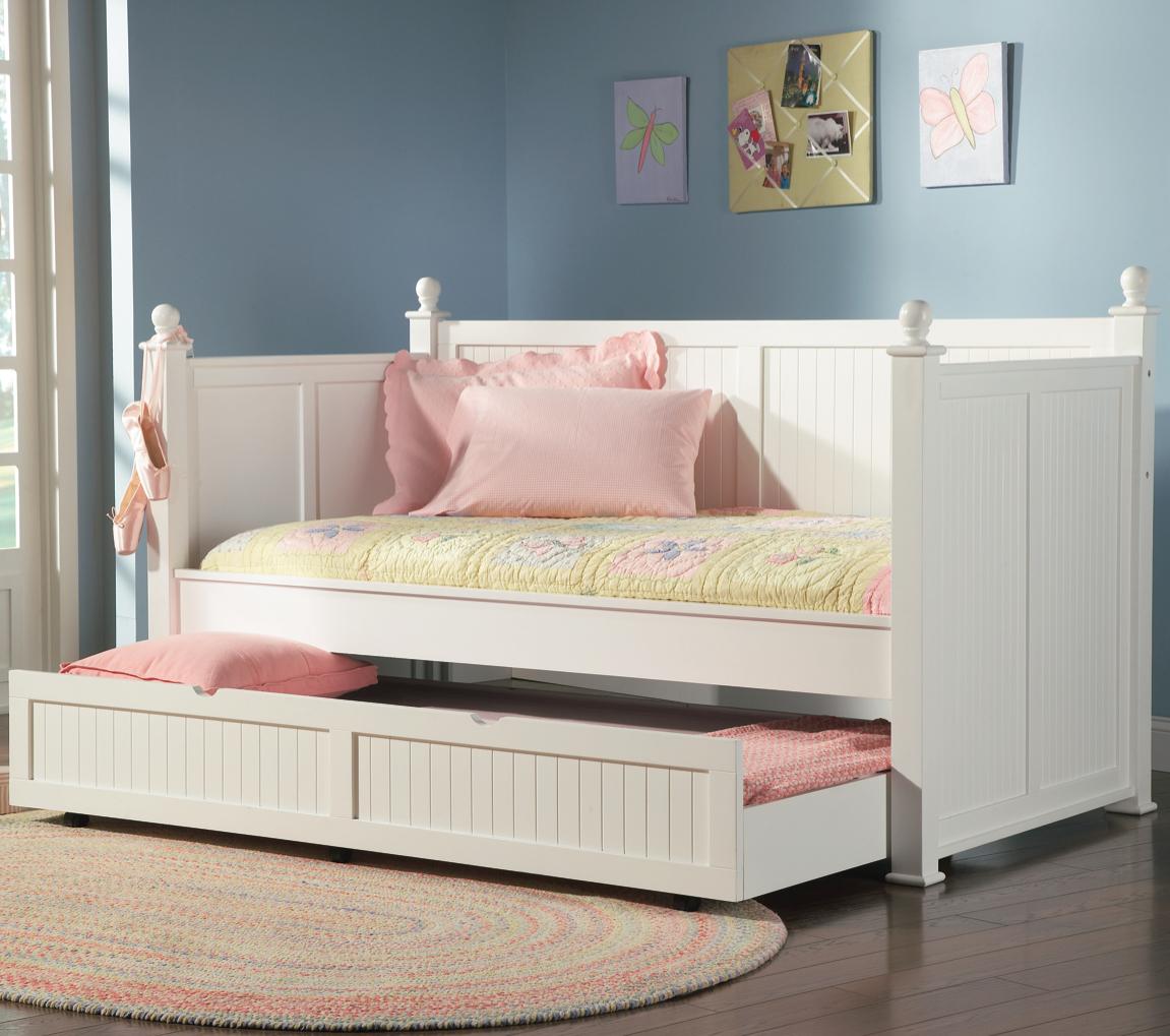 Coaster Daybeds by Coaster 300026 Classic Twin Daybed with ...