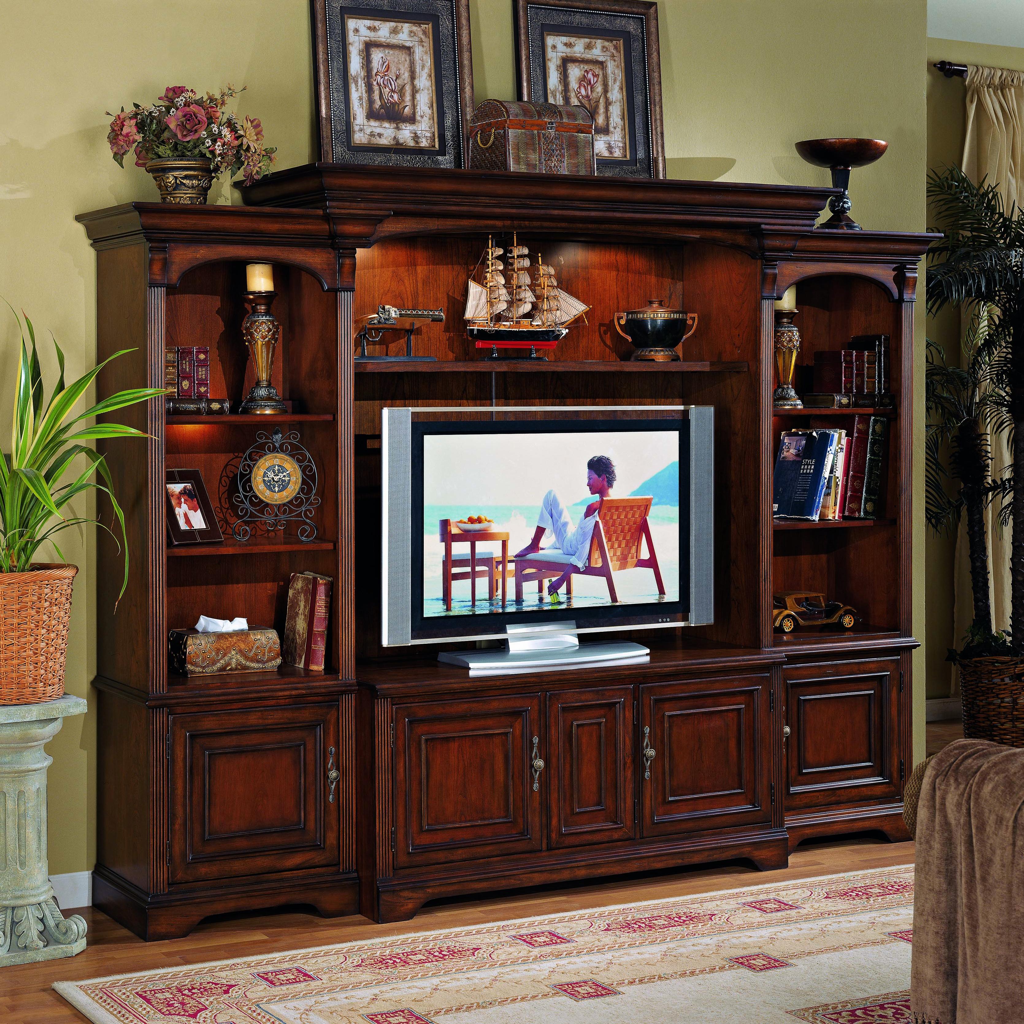 Hooker Furniture Brookhaven 28170441 TV Console with Three