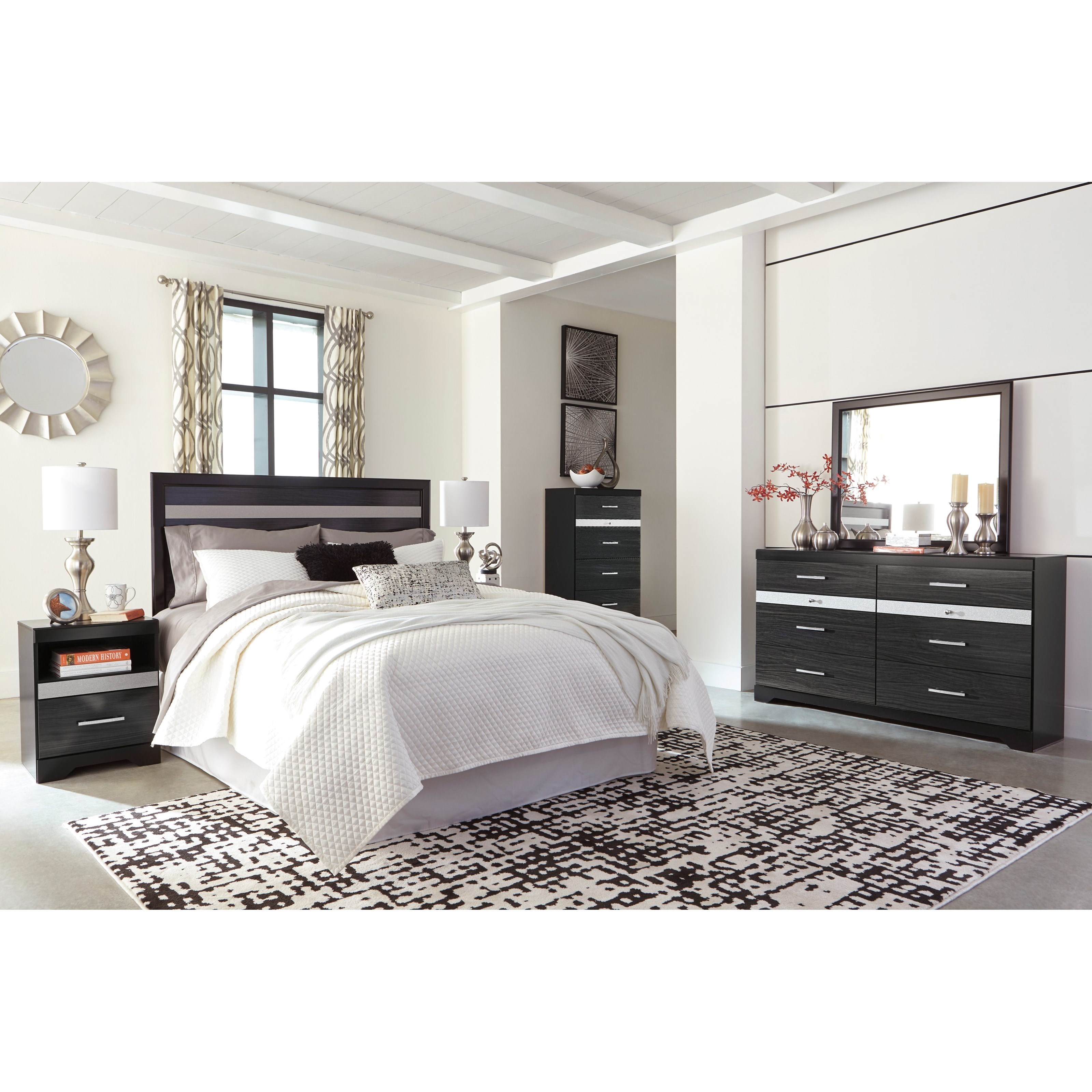 Signature Design by Ashley Starberry Queen/Full Bedroom ...