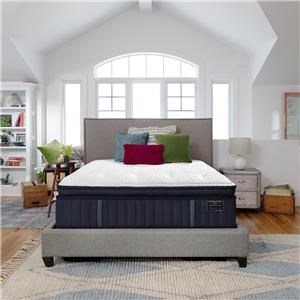Stearns & Foster Queen Luxury Plush Euro Top