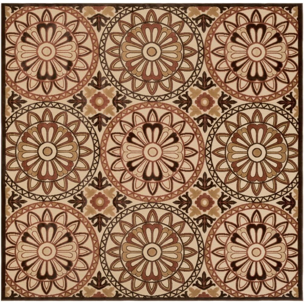 7'6" Square Rug