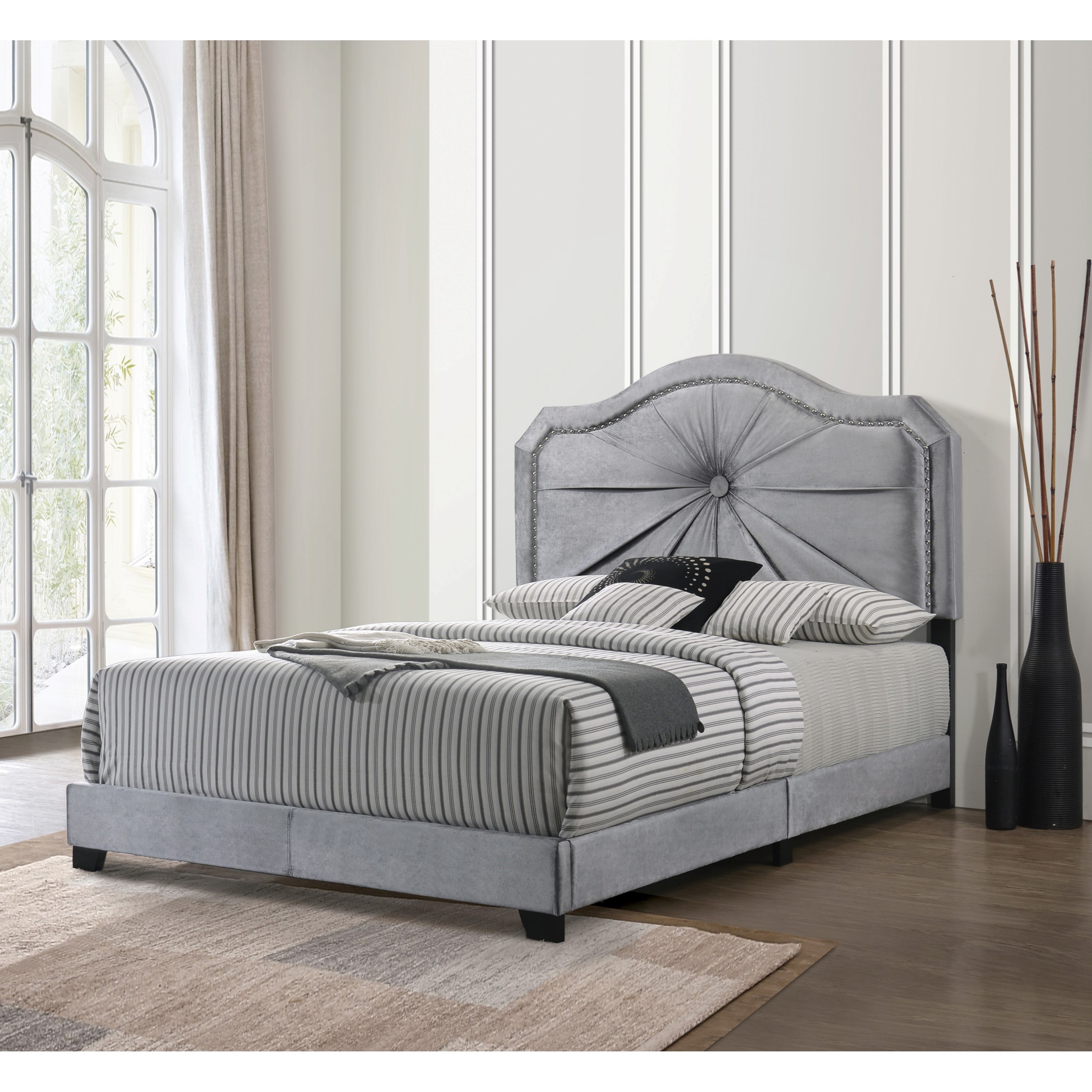 Acme Furniture Frankie Transitional Queen Low Profile Upholstered Bed