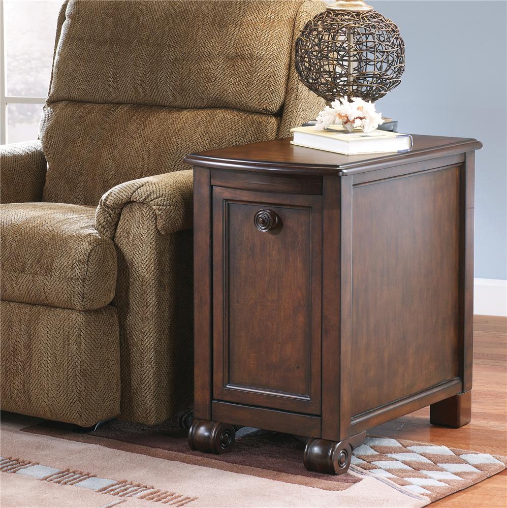 Signature Design by Ashley Brookfield Chairside End Table