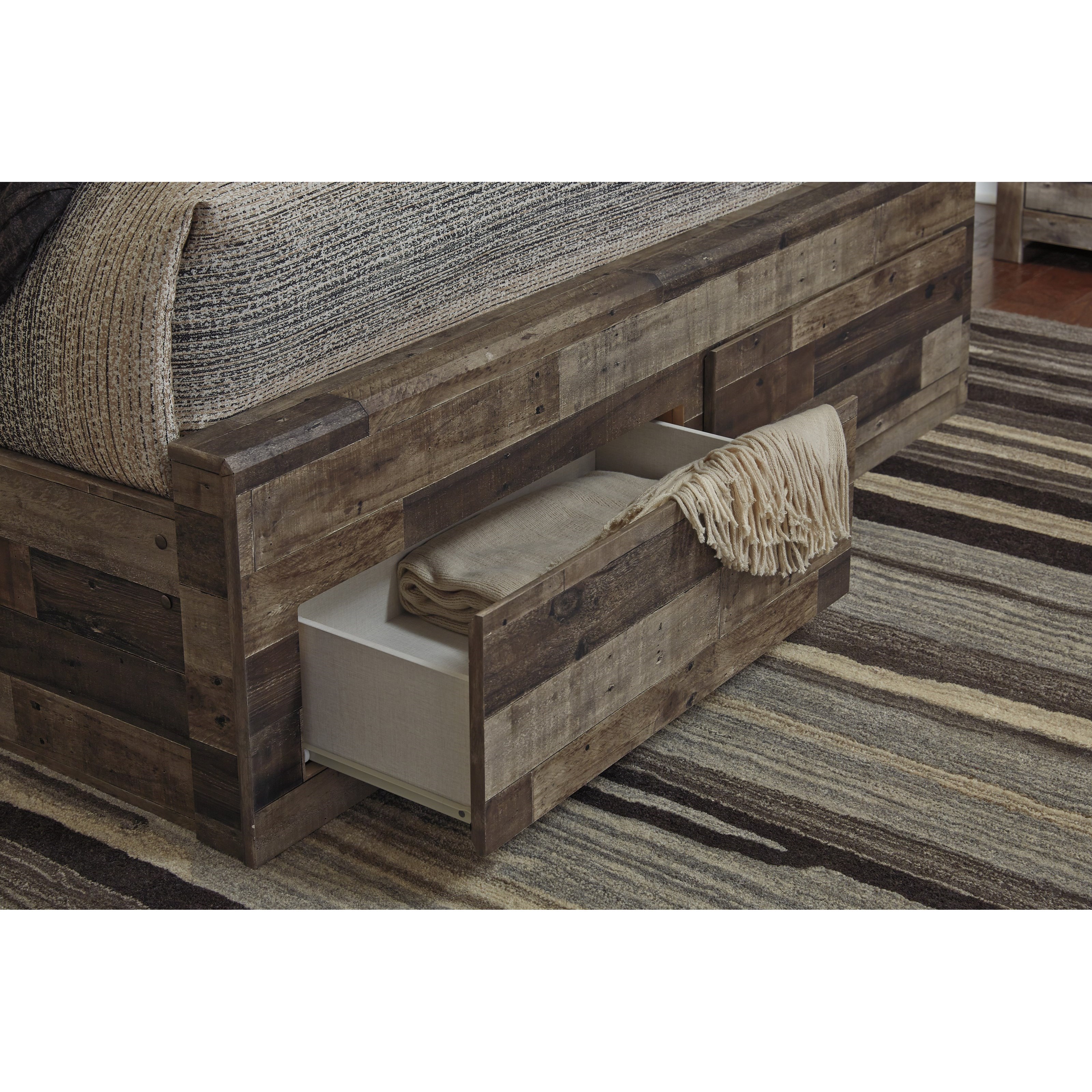 Benchcraft by Ashley Derekson Rustic Modern Queen Storage Bed with 6