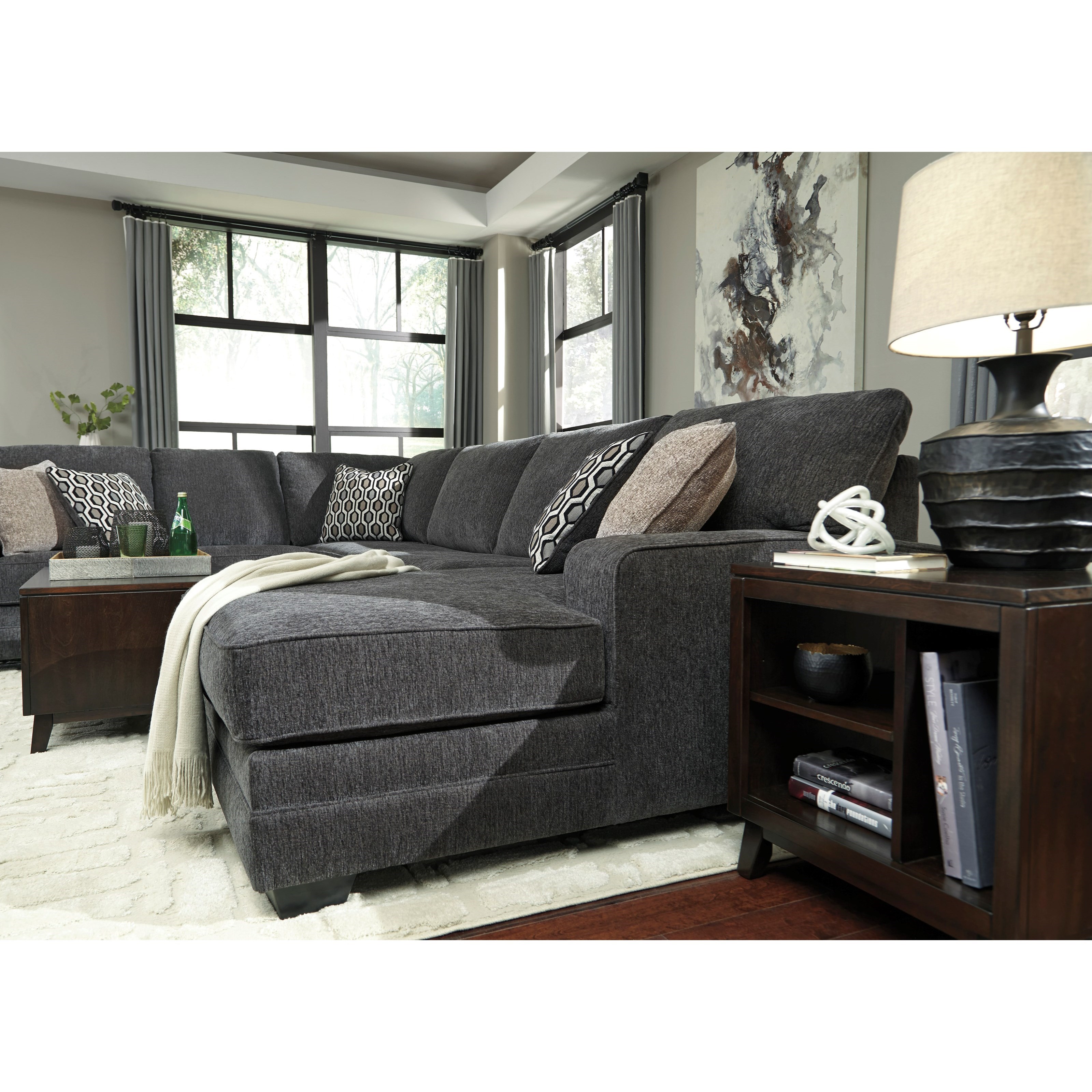 Benchcraft by Ashley Tracling Contemporary Sectional with Right Chaise