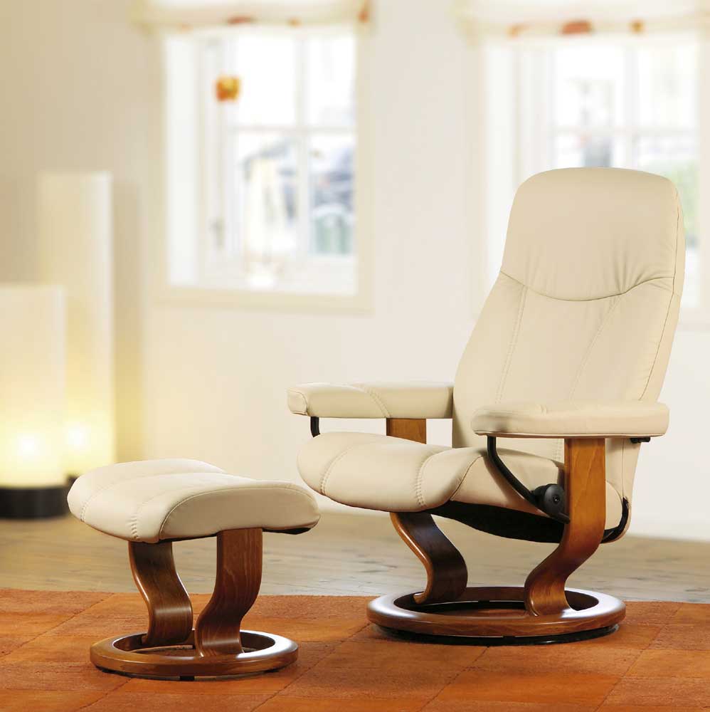 Stressless Consul Medium Reclining Chair & Ottoman with Classic Base