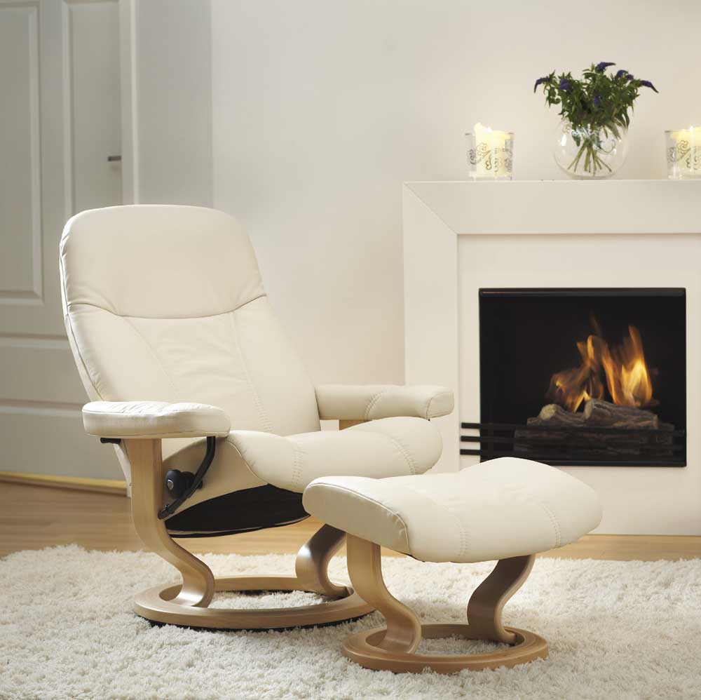 Stressless Consul 1005015 Medium Reclining Chair & Ottoman with Classic