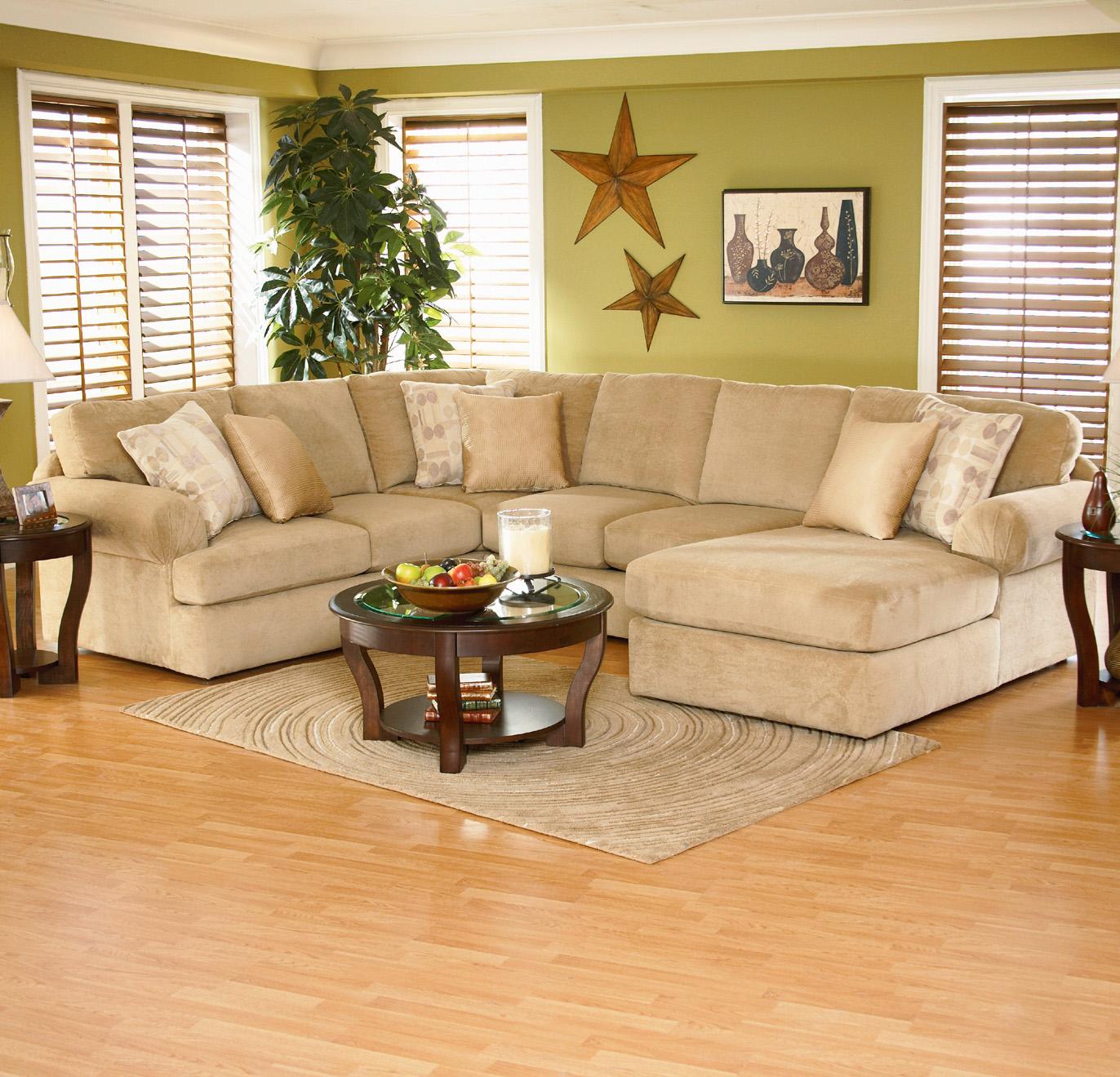 England Abbie Right Chaise Sectional Sofa with Large Cushions VanDrie