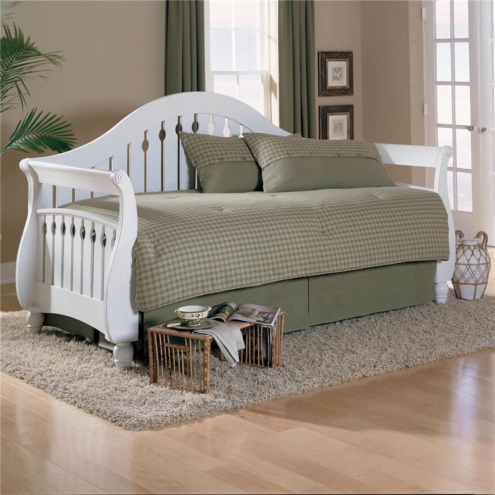 Fashion Bed Group Daybeds Fraser Daybed w/ Linspring AHFA Daybeds