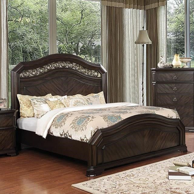 Furniture of America Calliope Traditional California King Bed with