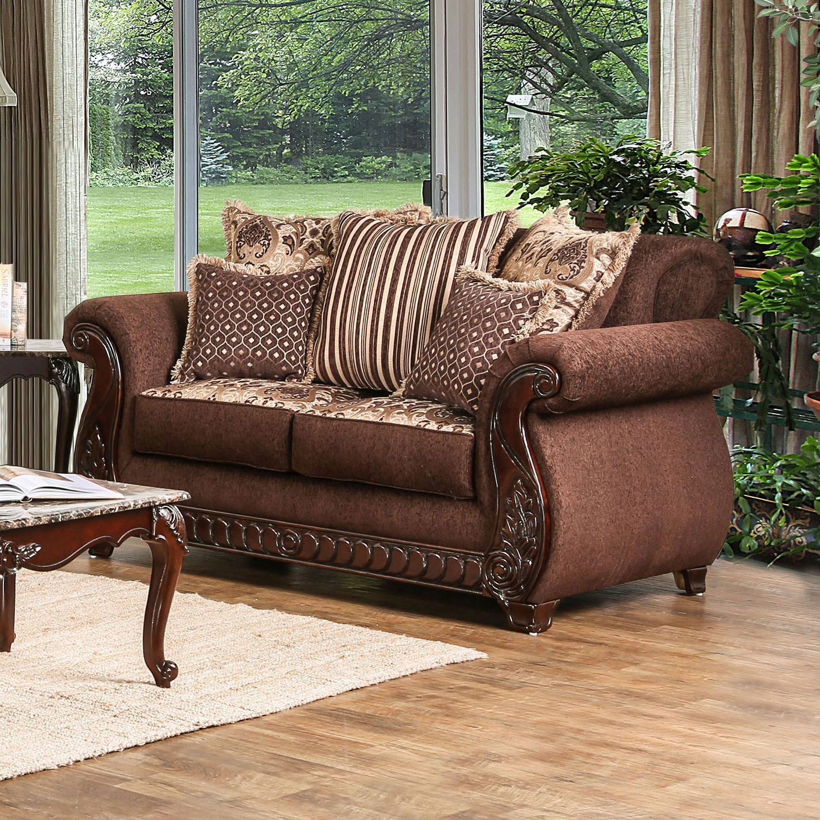 Furniture of America Tabitha SM6109LV Traditional Loveseat with Rolled