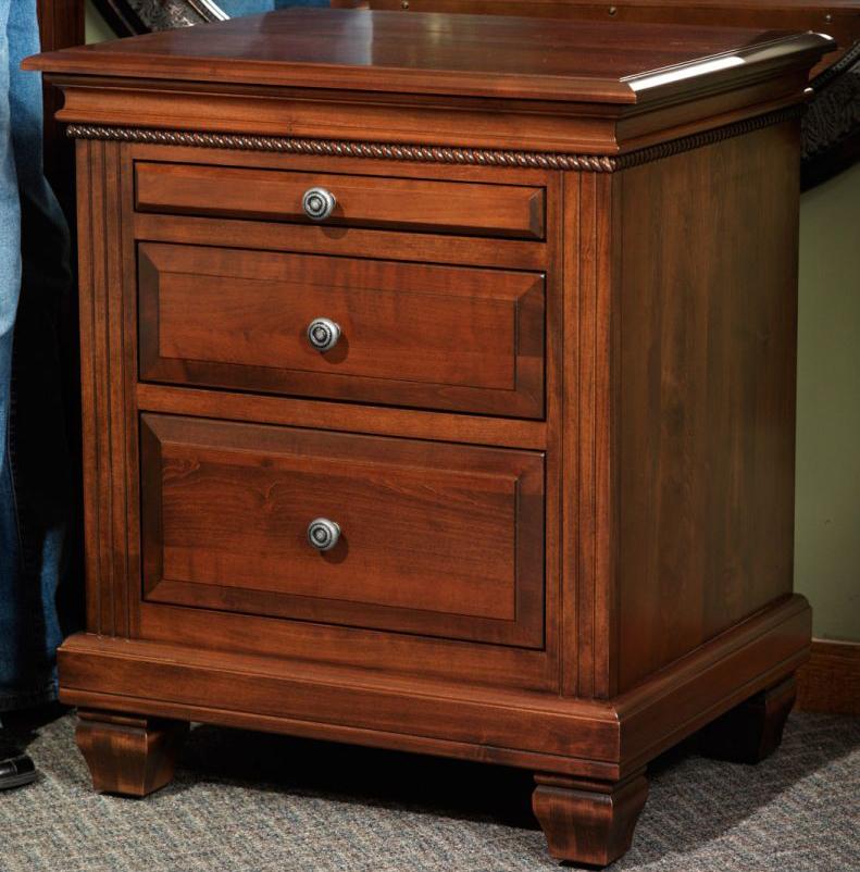 Canal Dover Furniture Northbrook 7X4181X Night Stand w/ Pull Out Tray