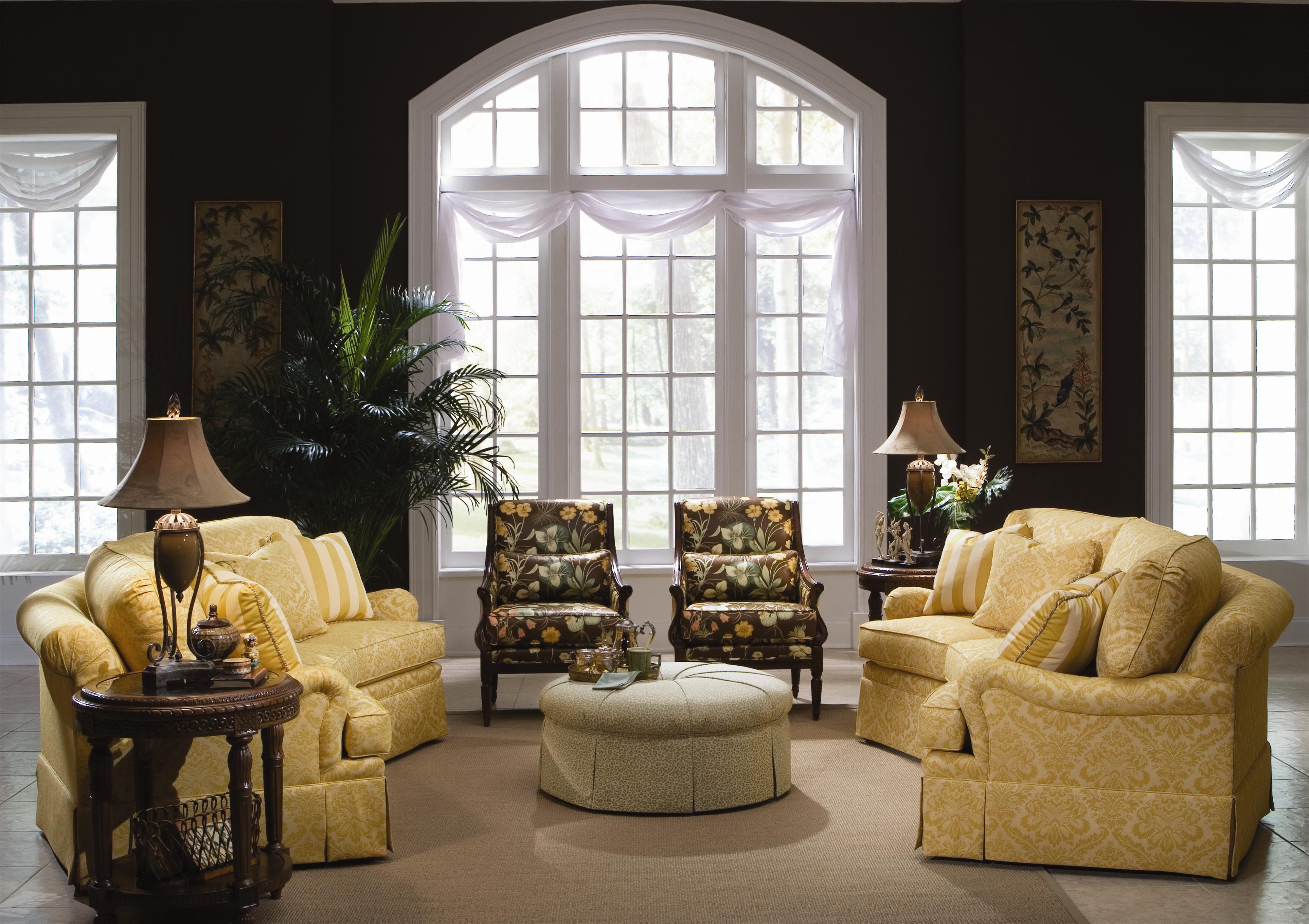 Kincaid Furniture Jackson Traditional Curved Sofa with Accent Pillows