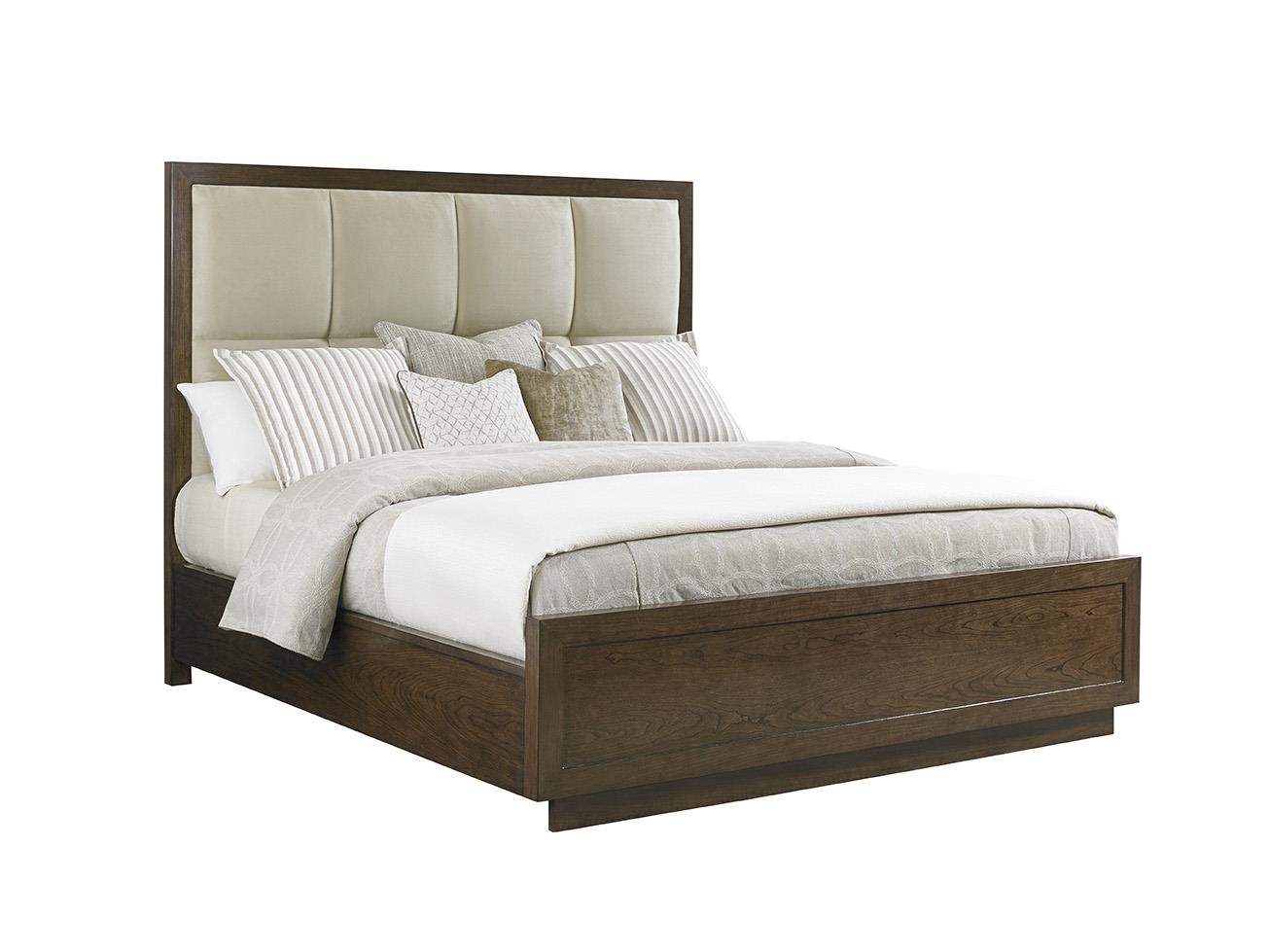 Casa del Mar Upholstered Bed, 6/6 King